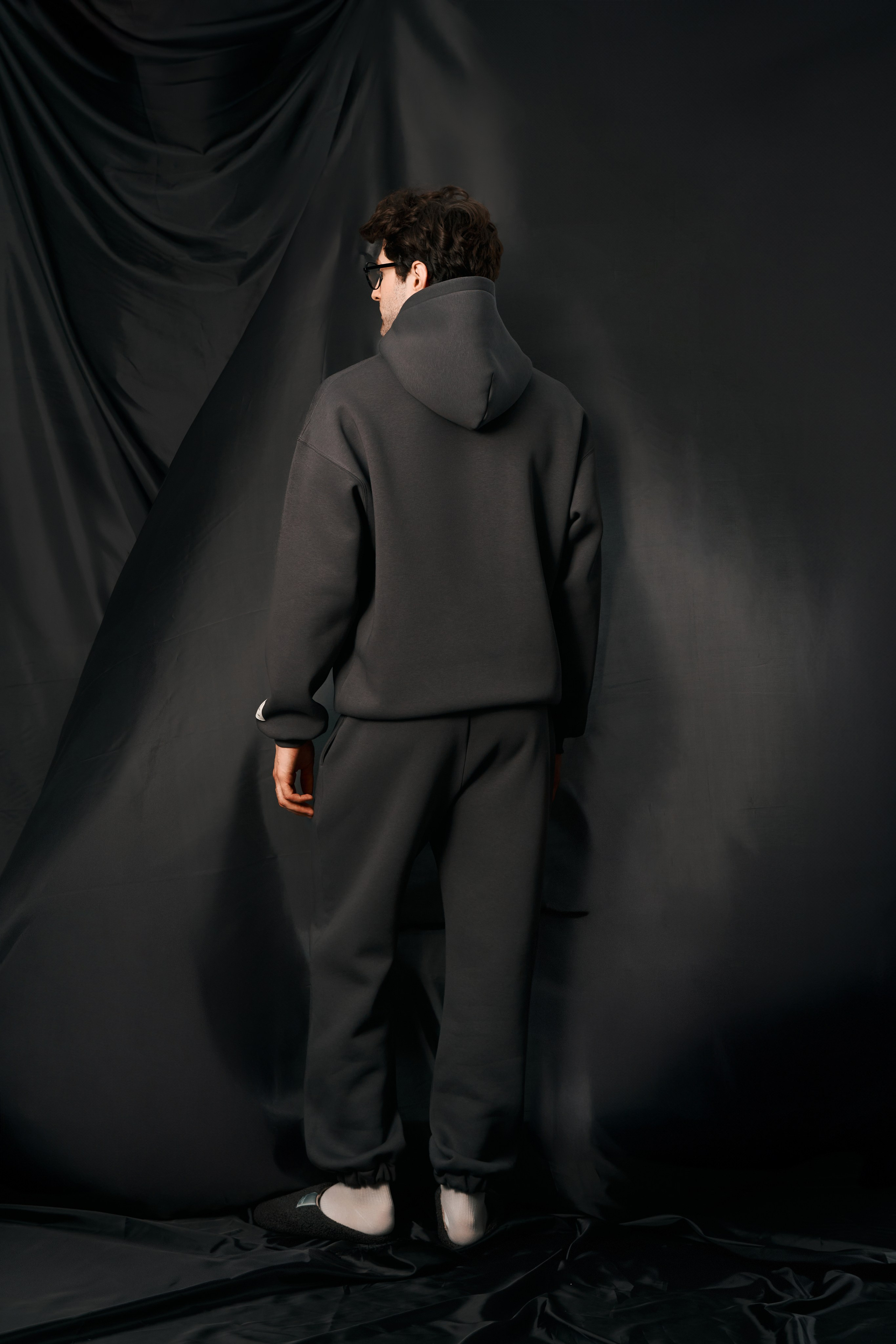 Opora. Фотограф для брендов, моделей и частных клиентов в Москве