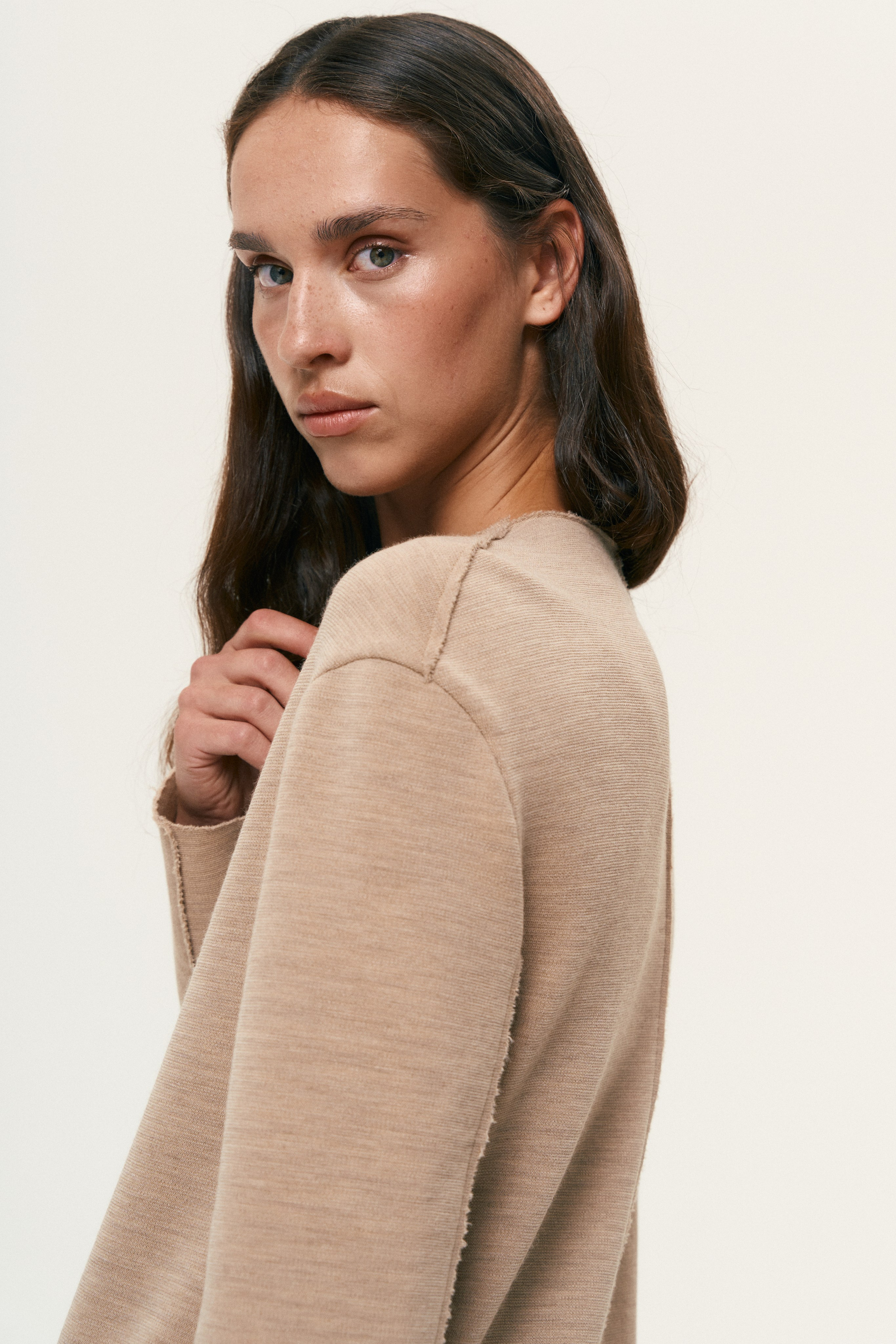 Prostor. Фотограф для брендов, моделей и частных клиентов в Москве