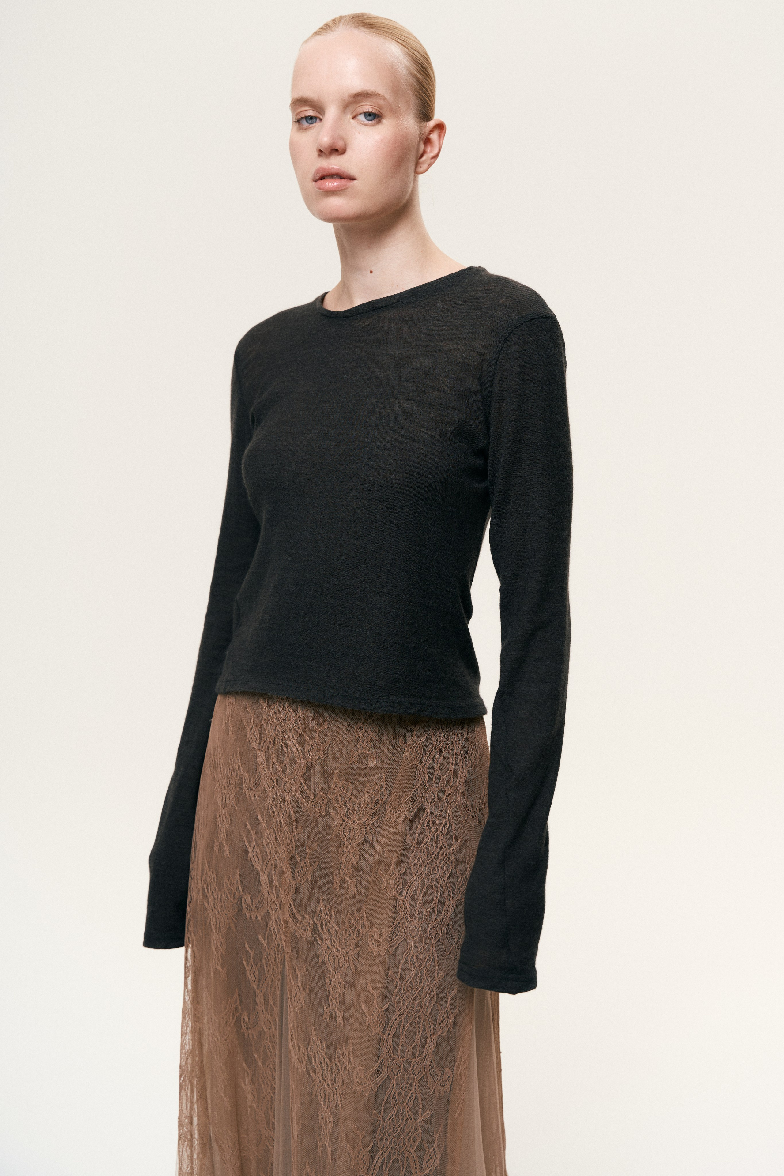 Prostor. Фотограф для брендов, моделей и частных клиентов в Москве