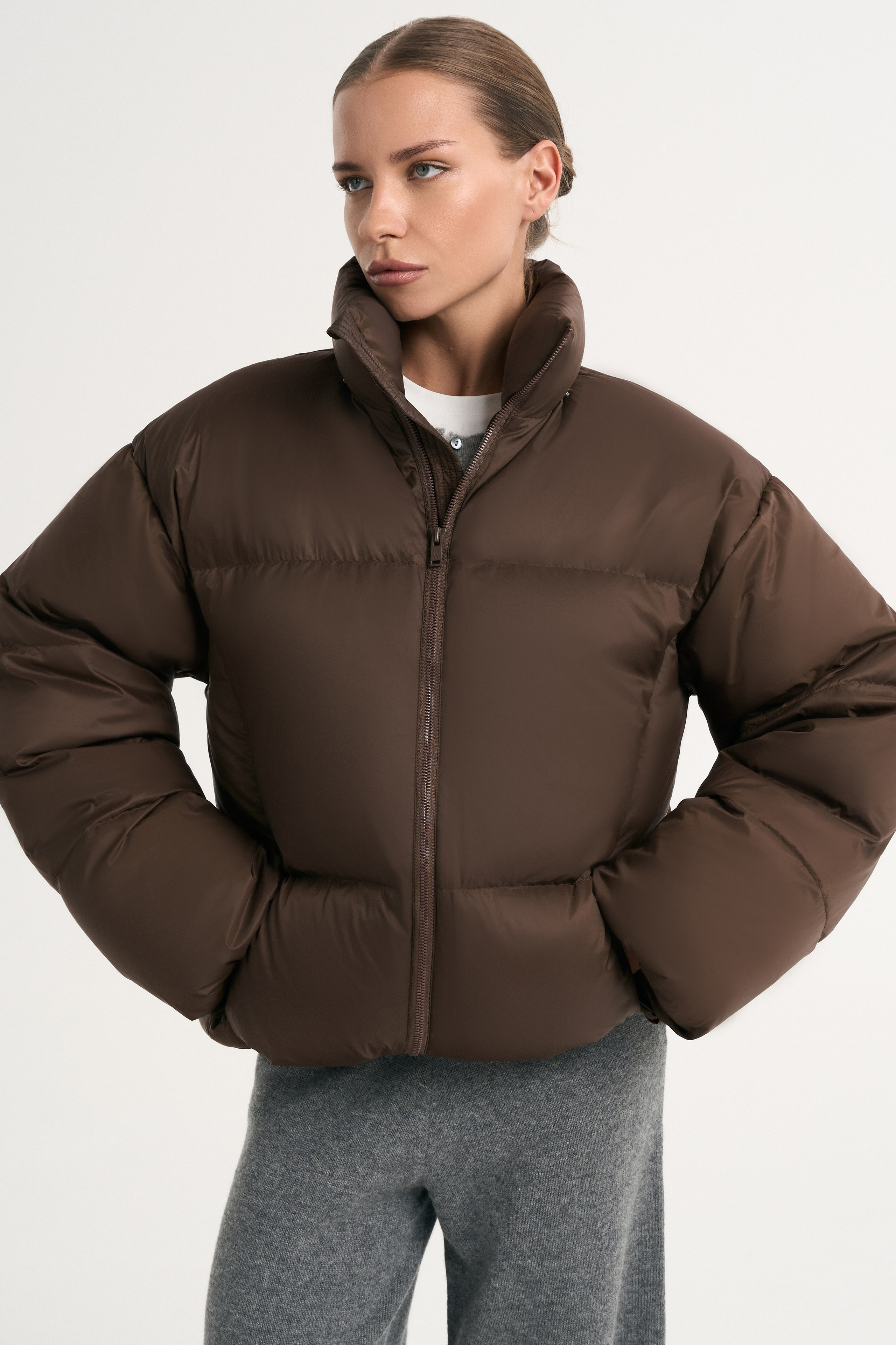 NEXTDORE. Фотограф для брендов, моделей и частных клиентов в Москве