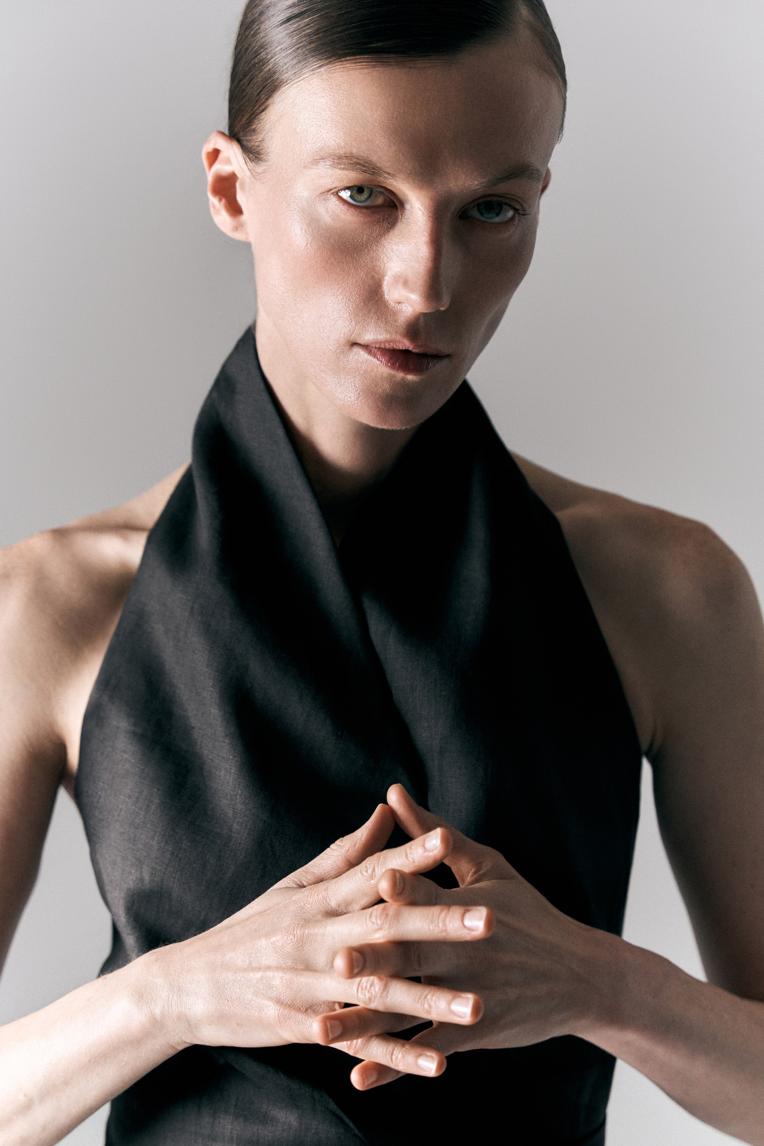 Jvis. Фотограф для брендов, моделей и частных клиентов в Москве