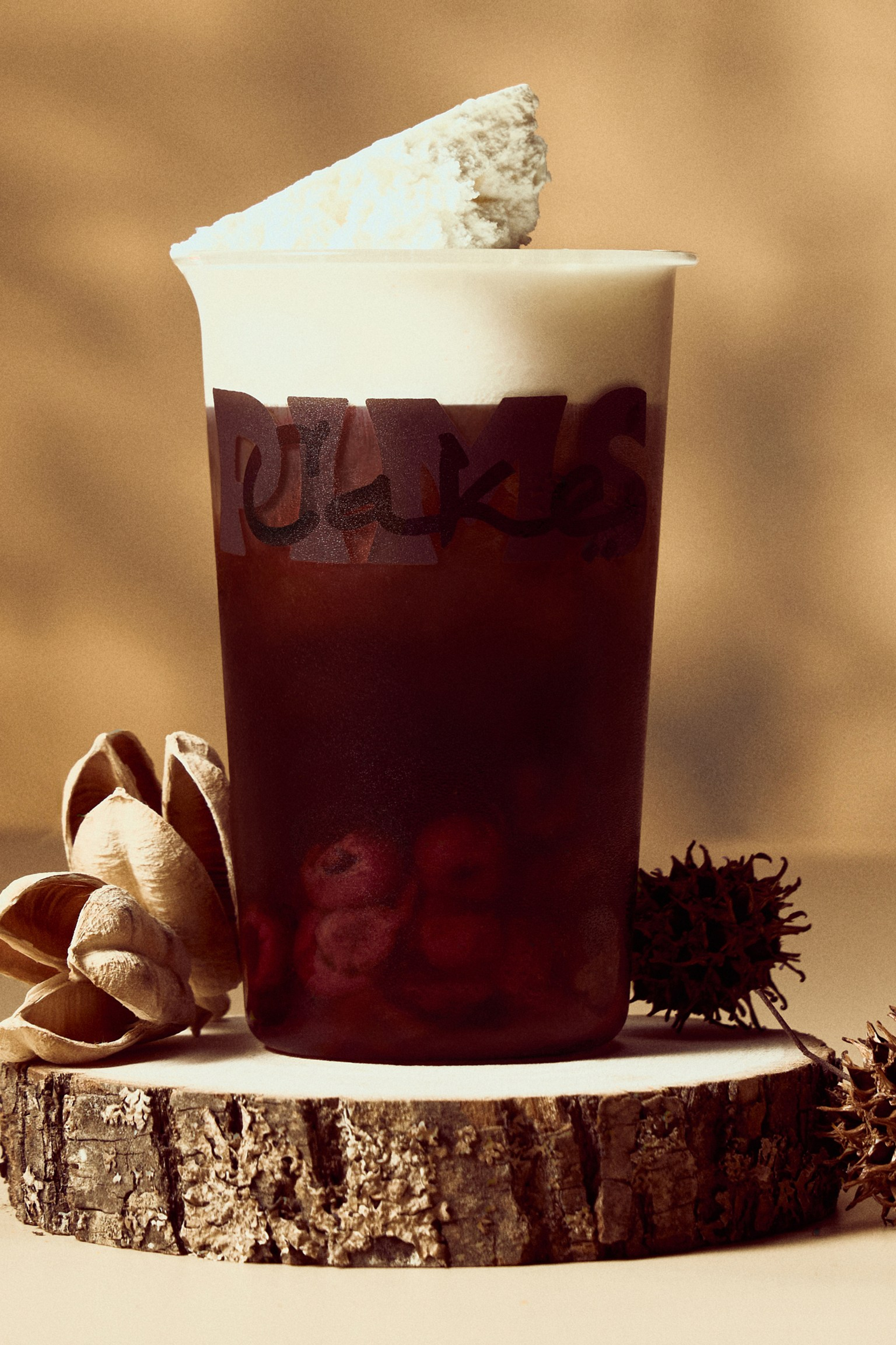 PIMS cake. Фотограф для брендов, моделей и частных клиентов в Москве