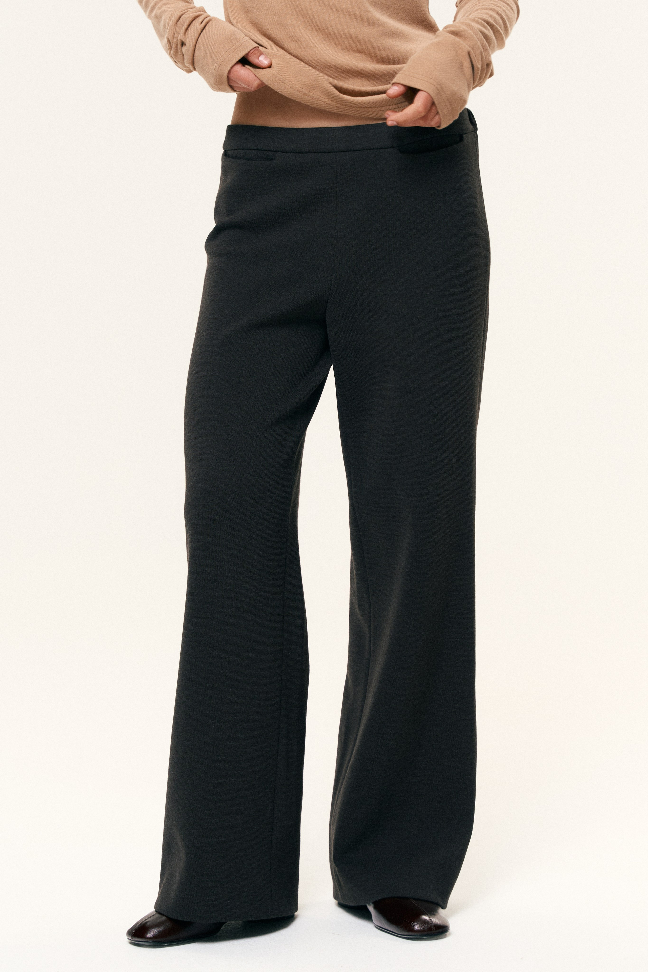 Prostor. Фотограф для брендов, моделей и частных клиентов в Москве