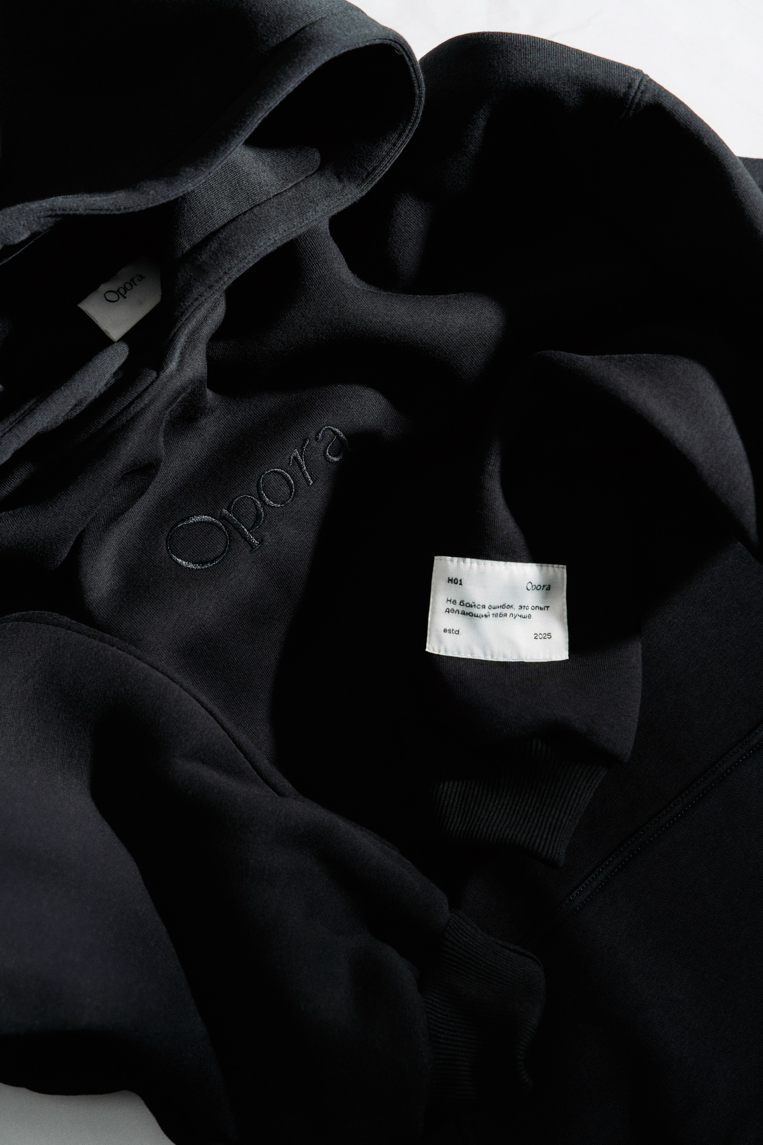 Opora. Фотограф для брендов, моделей и частных клиентов в Москве