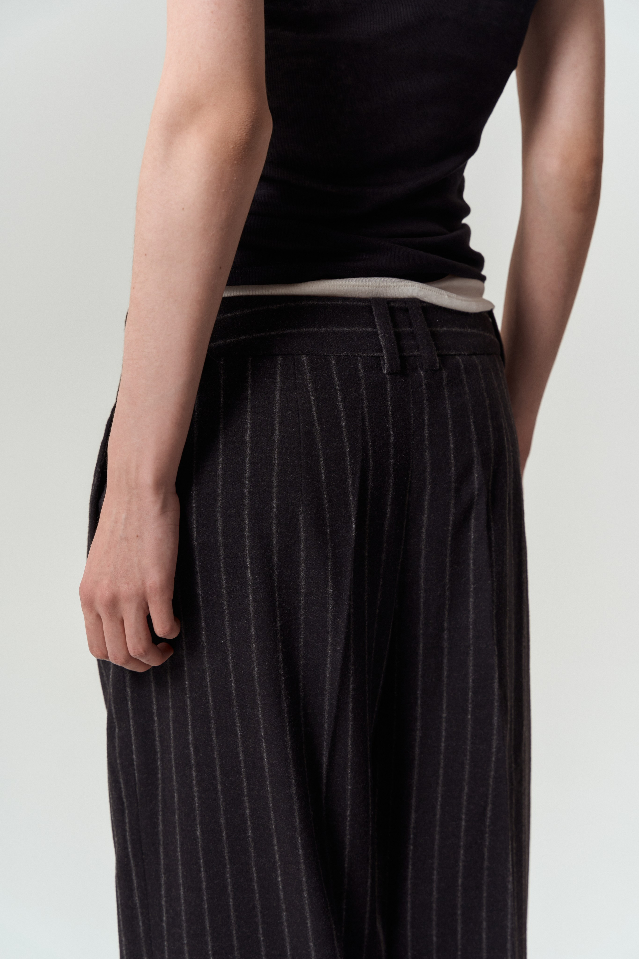 Jvis. Фотограф для брендов, моделей и частных клиентов в Москве