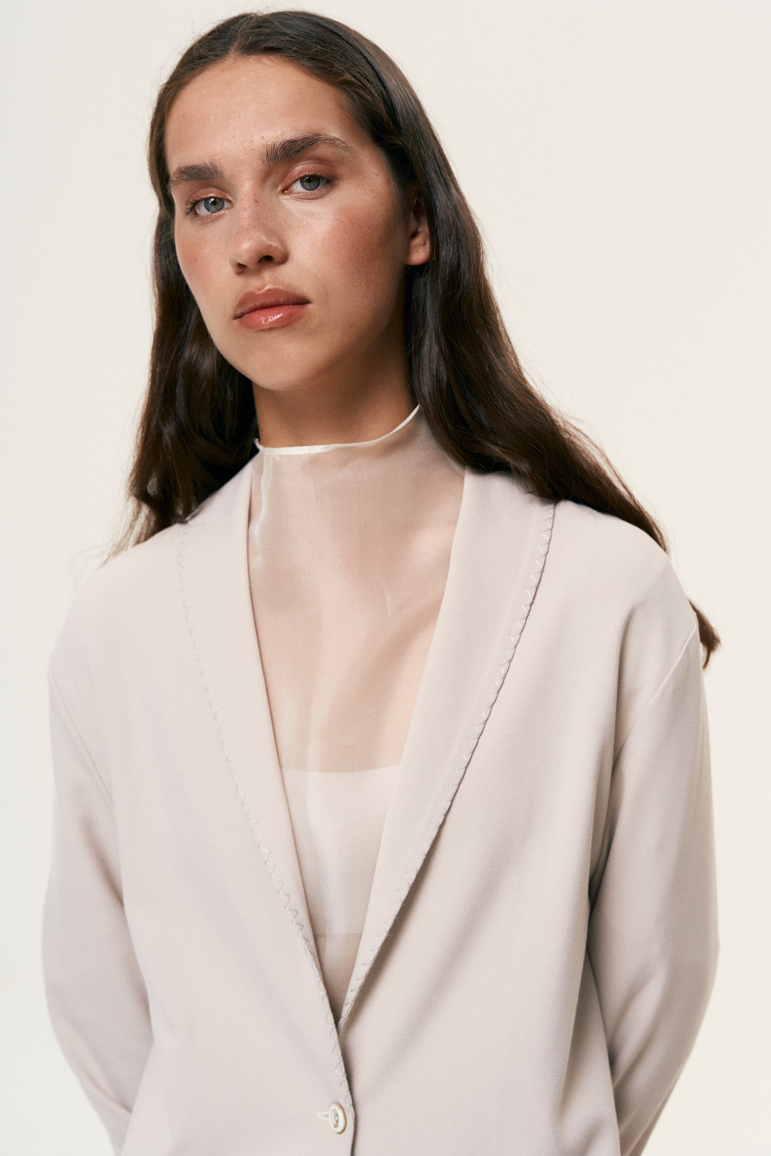 Prostor. Фотограф для брендов, моделей и частных клиентов в Москве