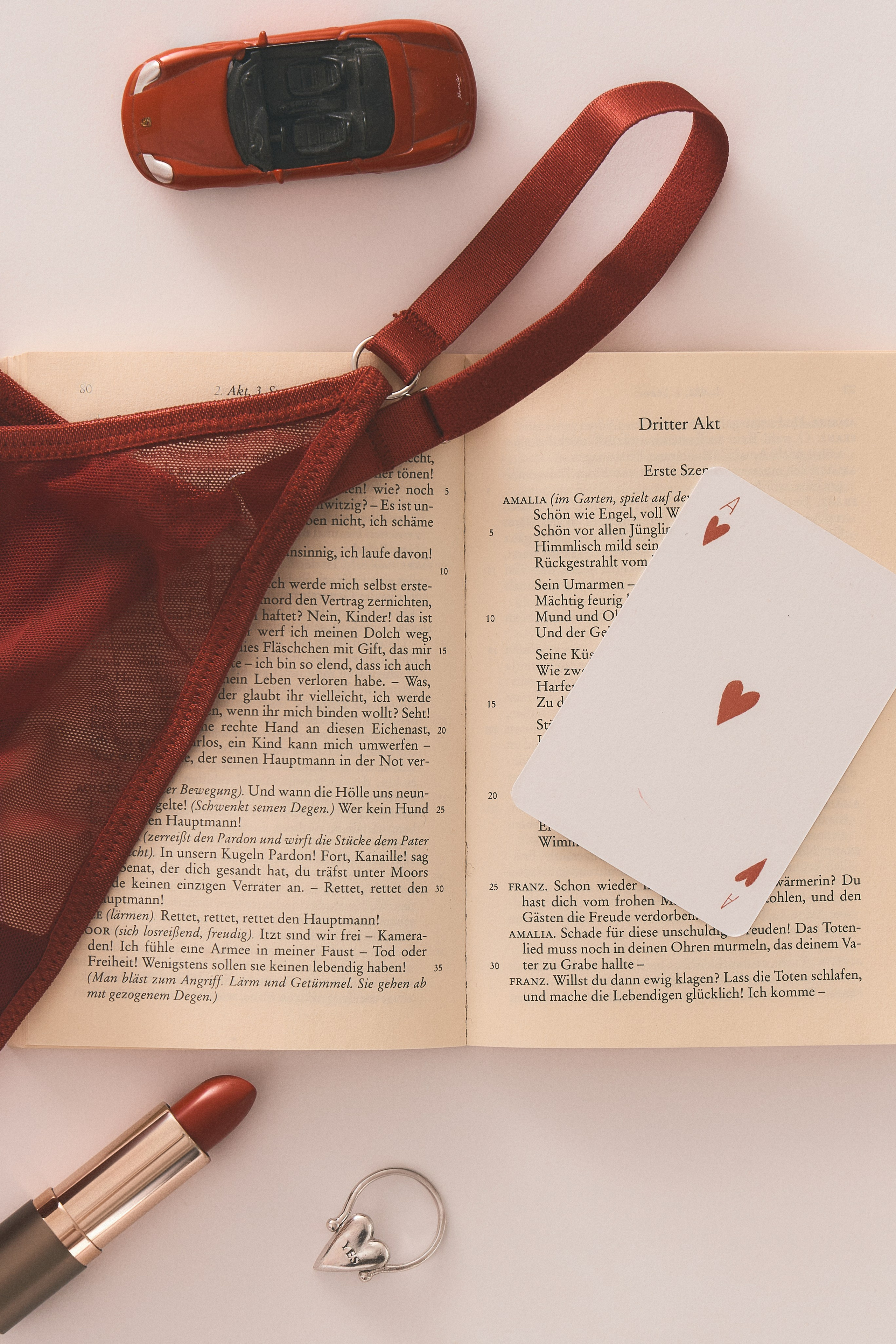 PASSIONZU. Фотограф для брендов, моделей и частных клиентов в Москве