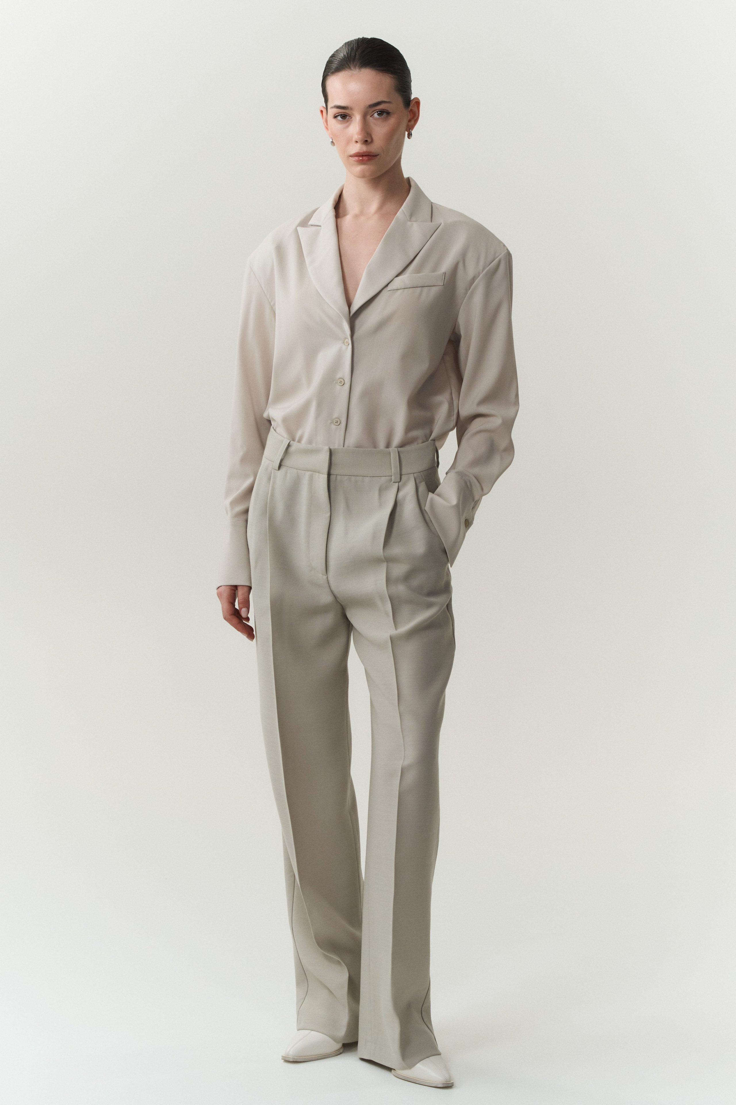 Jvis. Фотограф для брендов, моделей и частных клиентов в Москве