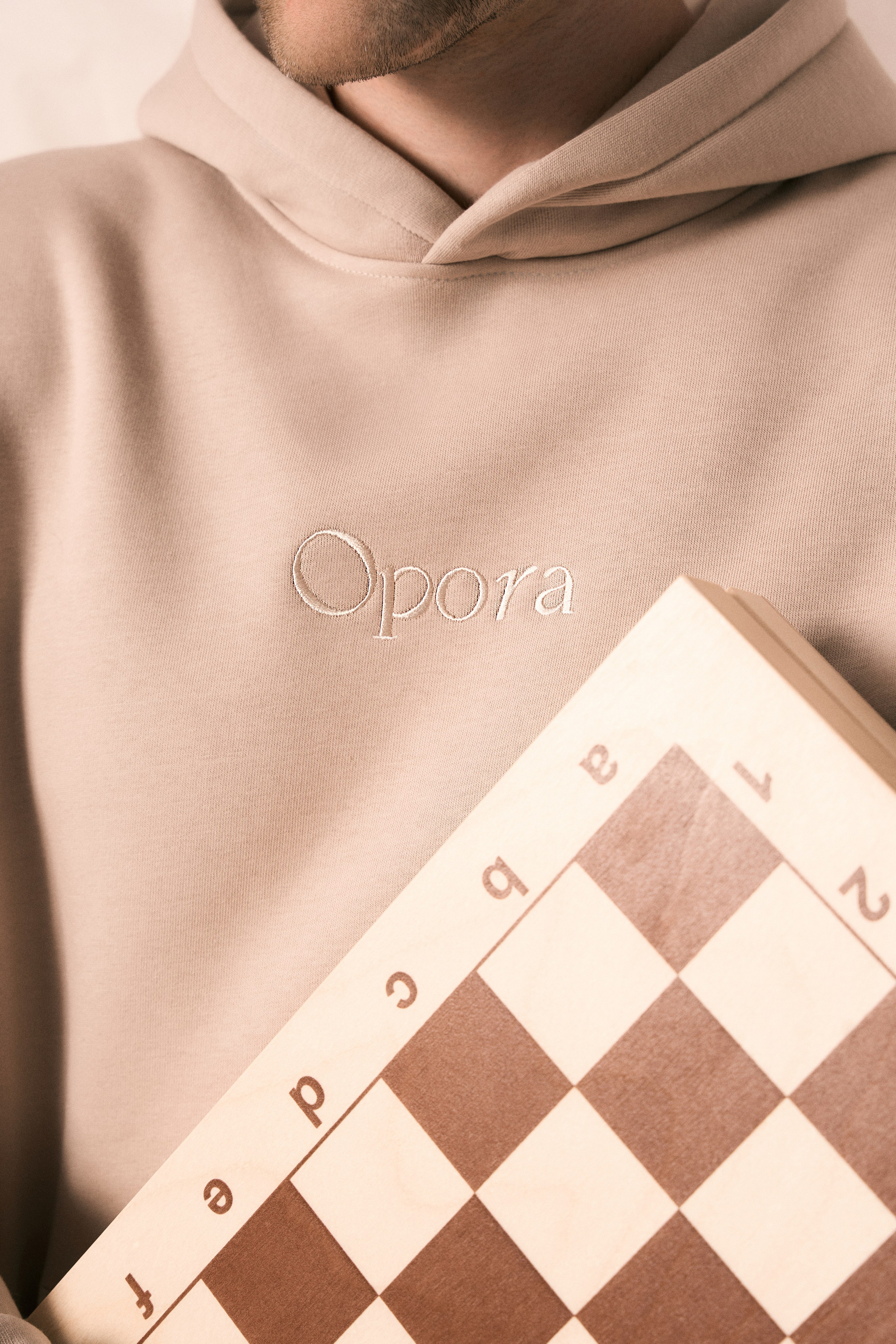 Opora. Фотограф для брендов, моделей и частных клиентов в Москве