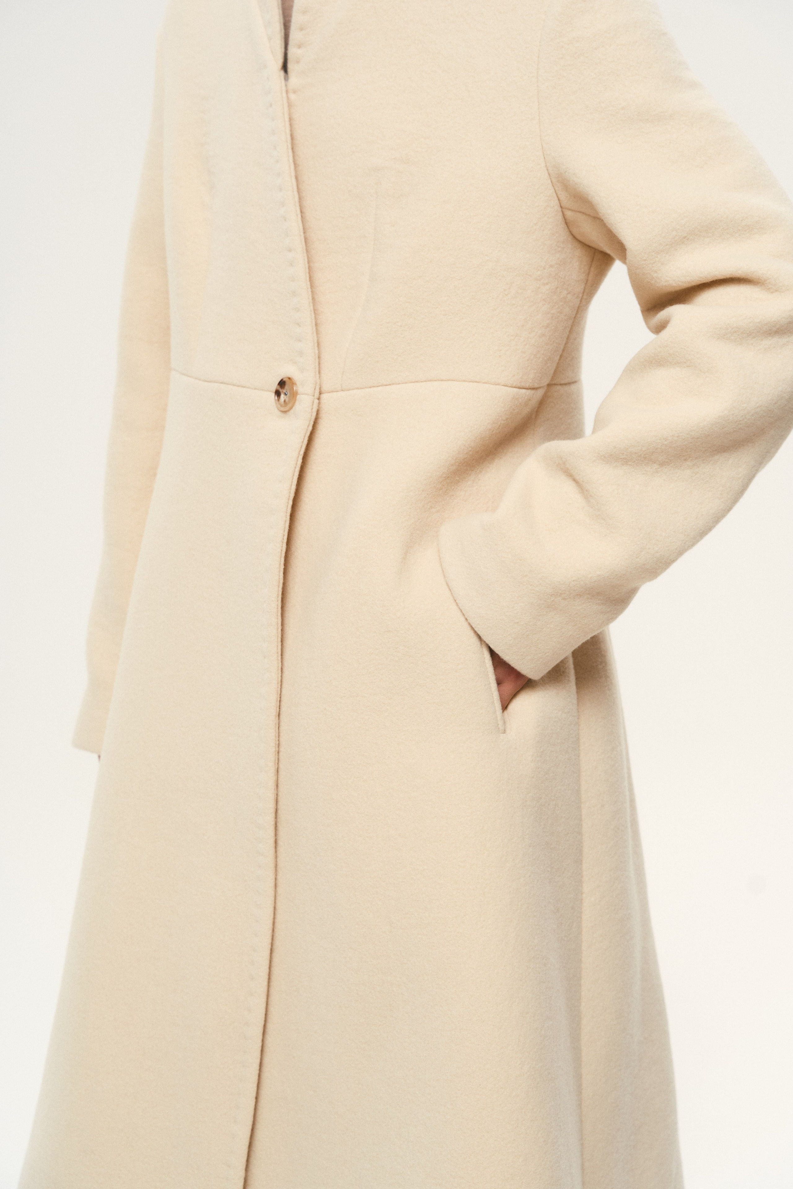 Prostor. Фотограф для брендов, моделей и частных клиентов в Москве