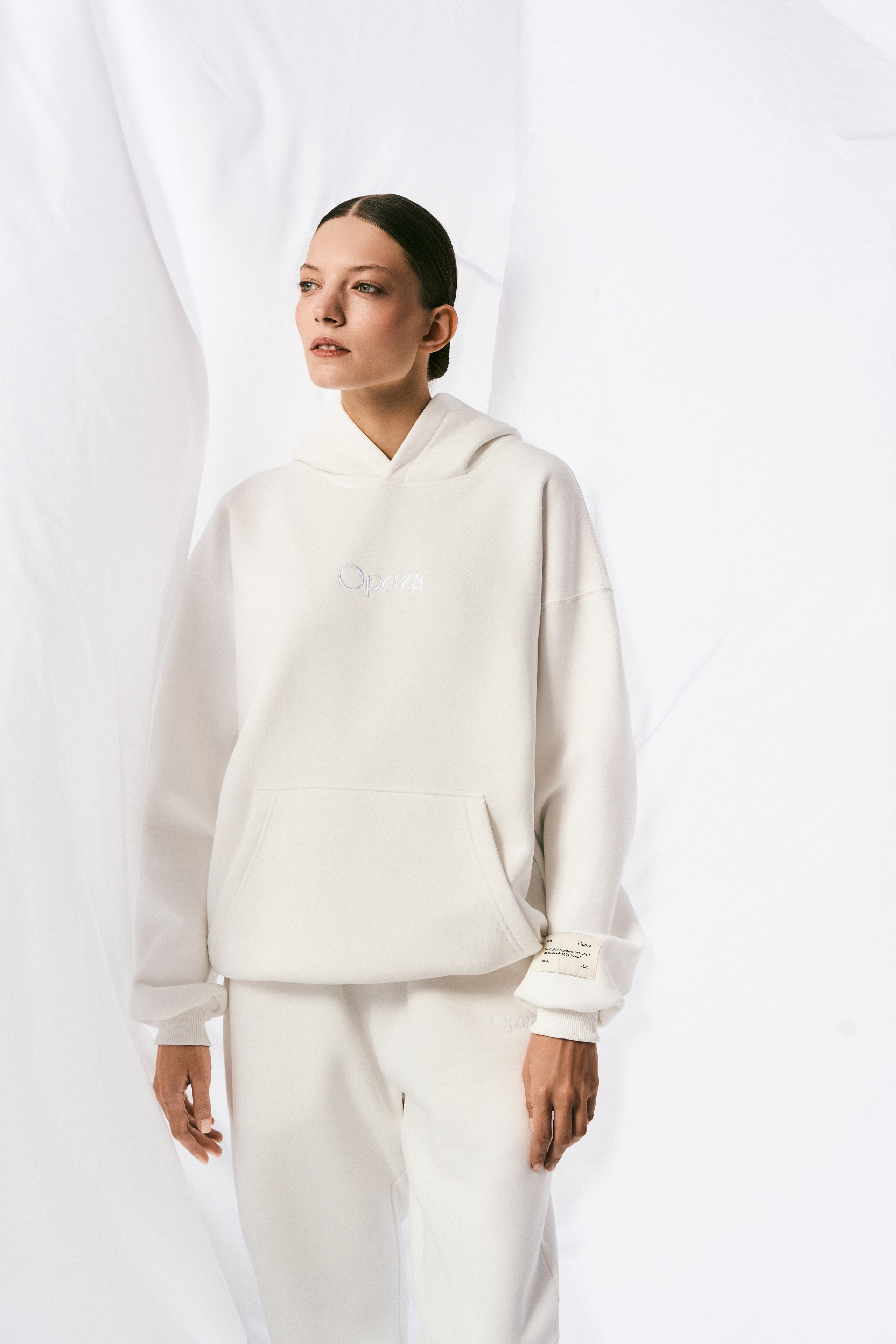 Opora. Фотограф для брендов, моделей и частных клиентов в Москве