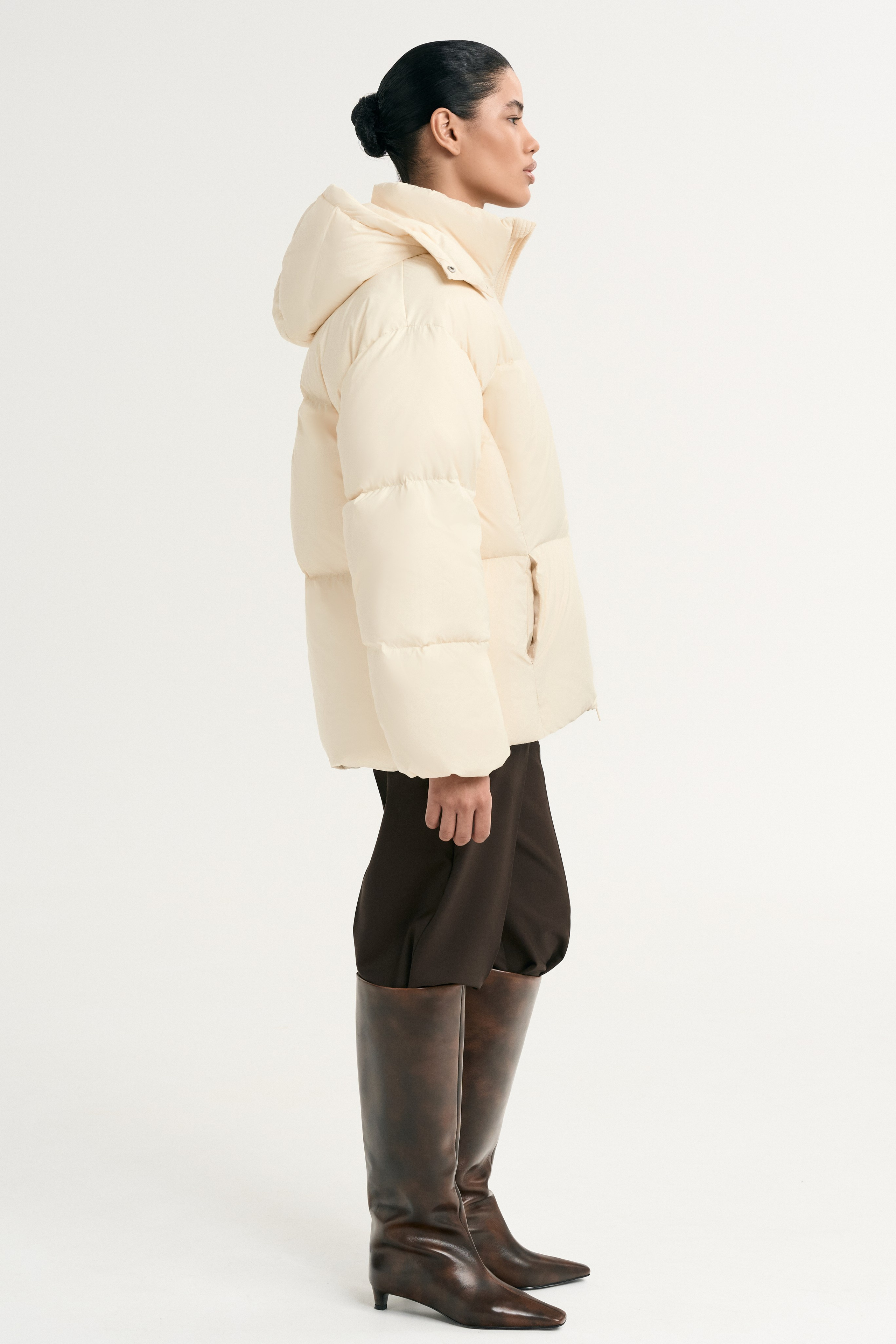 NEXTDORE. Фотограф для брендов, моделей и частных клиентов в Москве