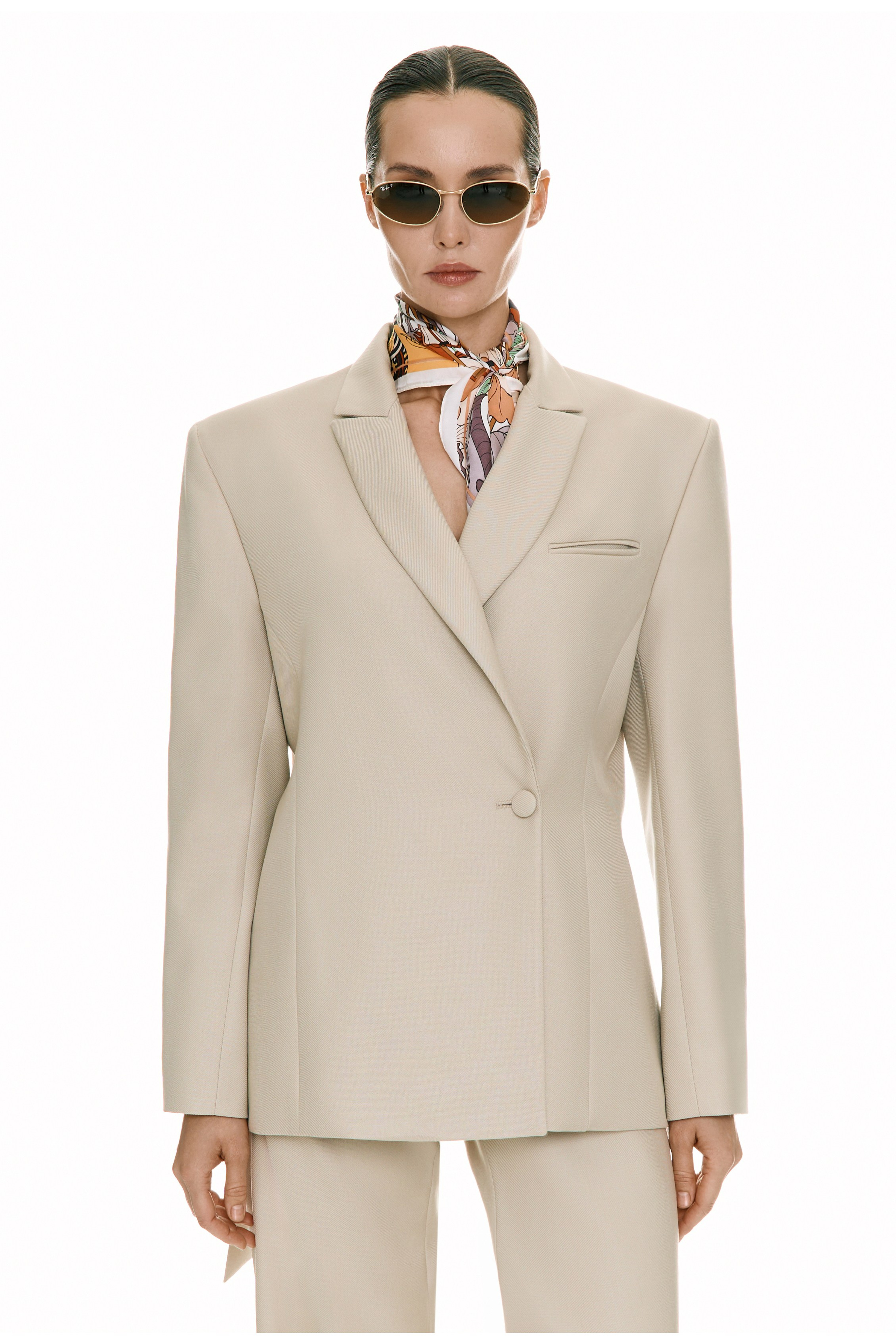 LNB STUDIO — catalog. Фотограф для брендов, моделей и частных клиентов в Москве