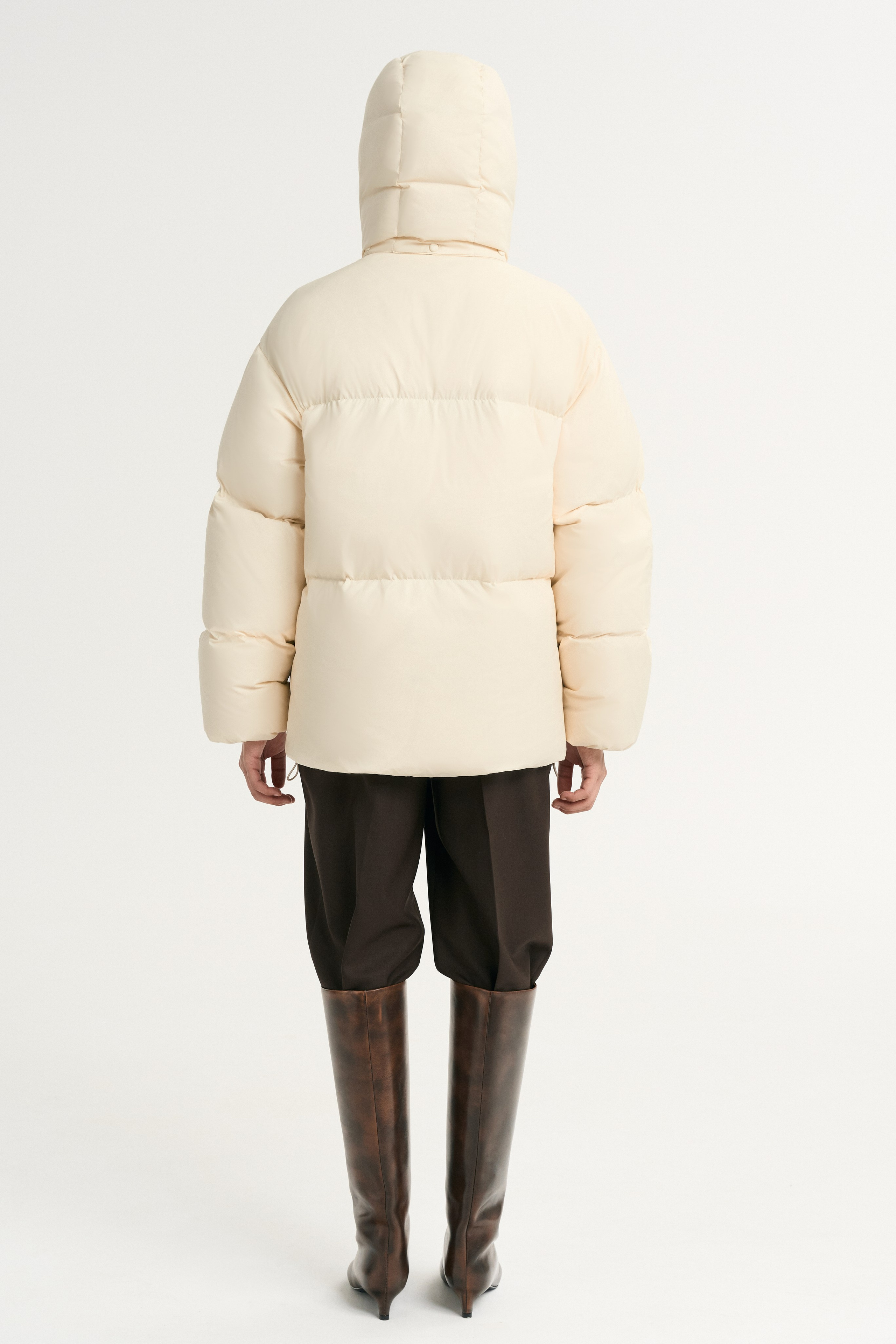 NEXTDORE. Фотограф для брендов, моделей и частных клиентов в Москве