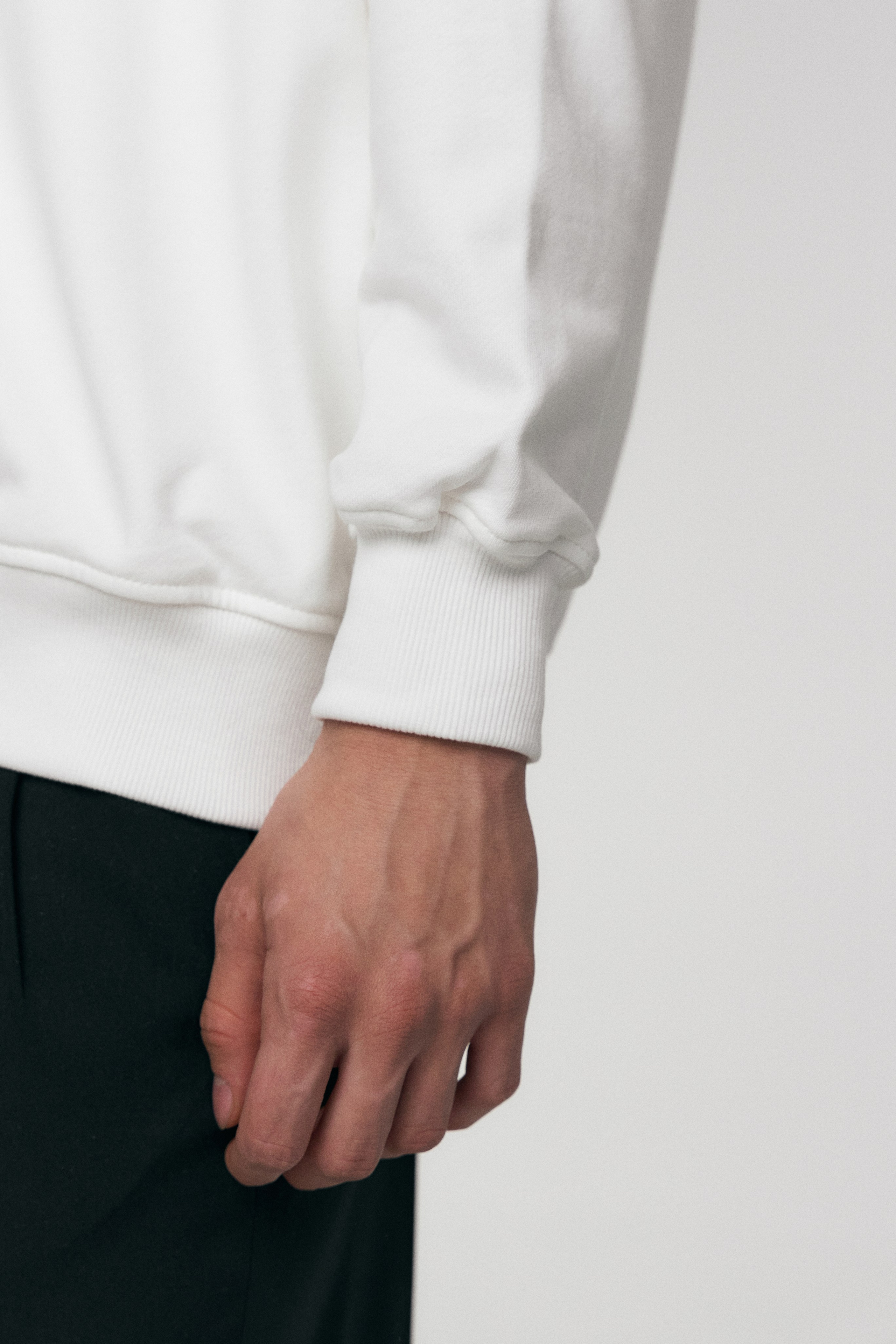 Gourji. Фотограф для брендов, моделей и частных клиентов в Москве