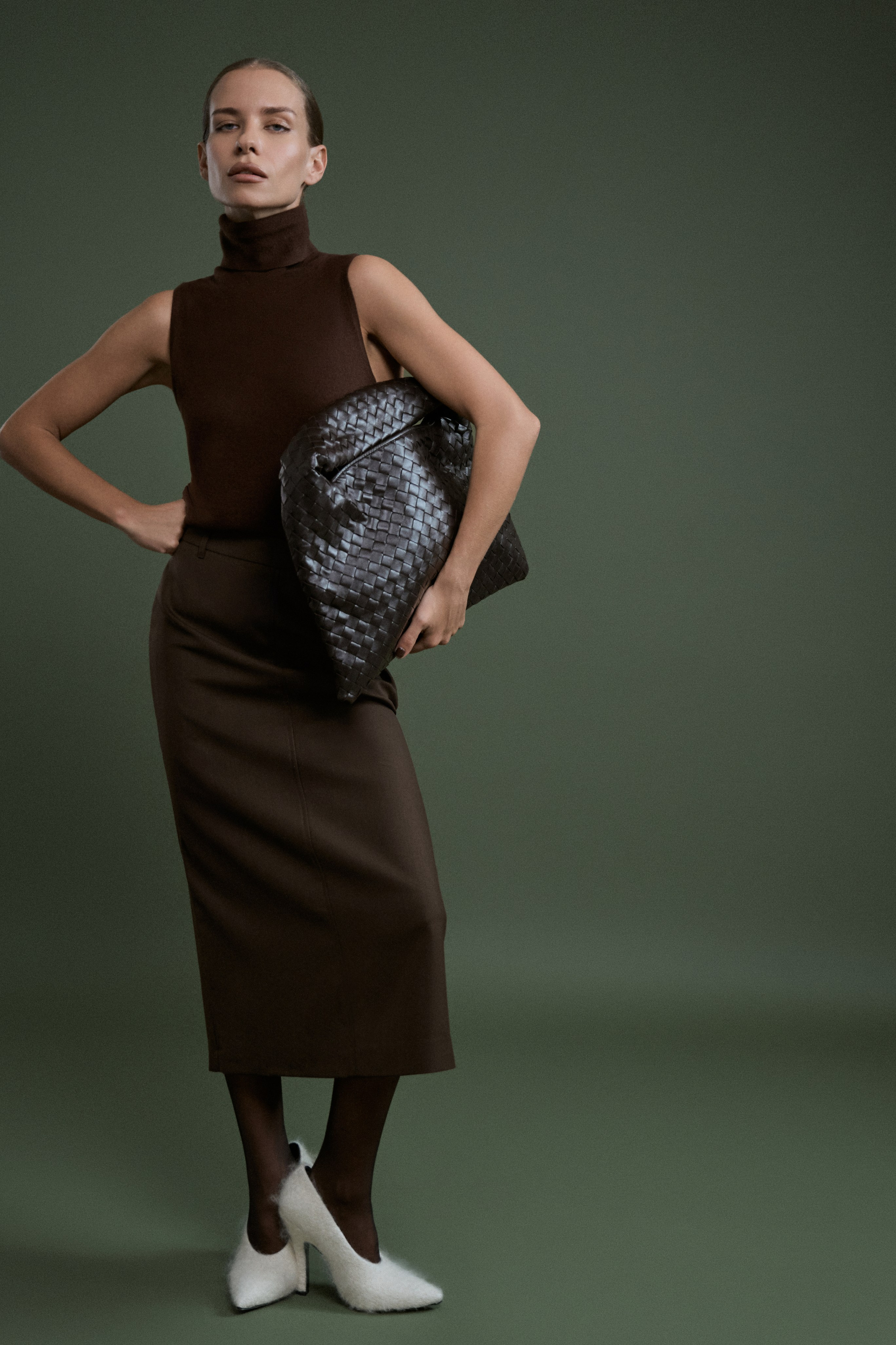 NEXTDORE. Фотограф для брендов, моделей и частных клиентов в Москве