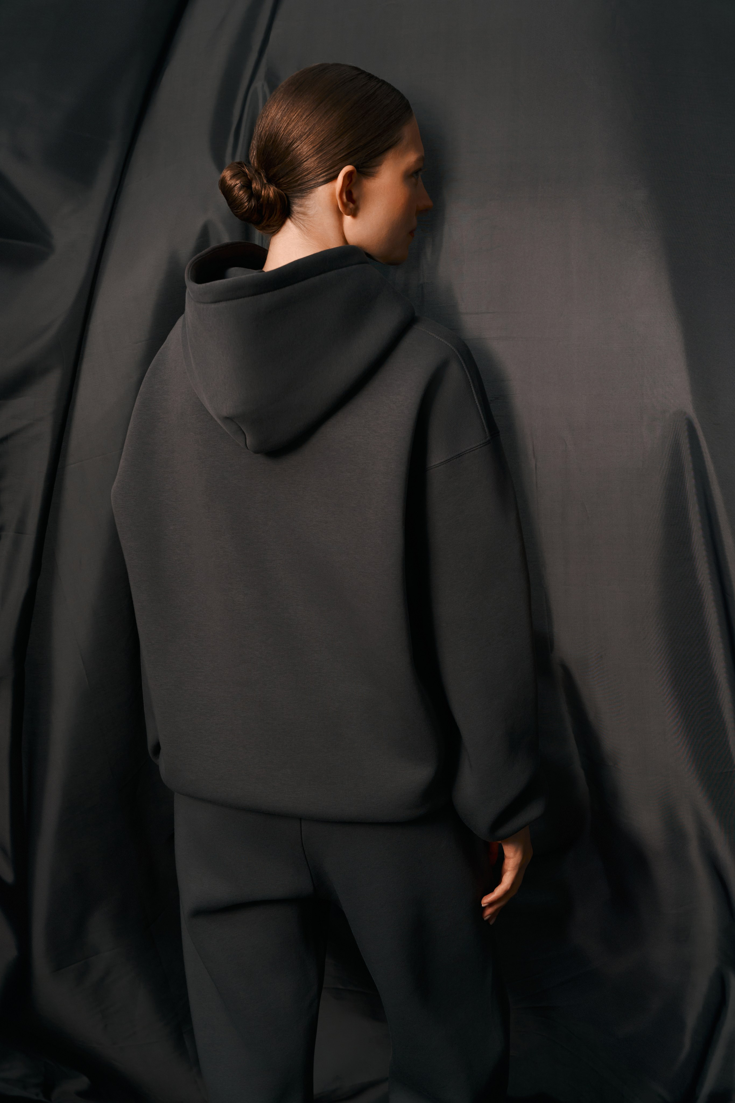 Opora. Фотограф для брендов, моделей и частных клиентов в Москве