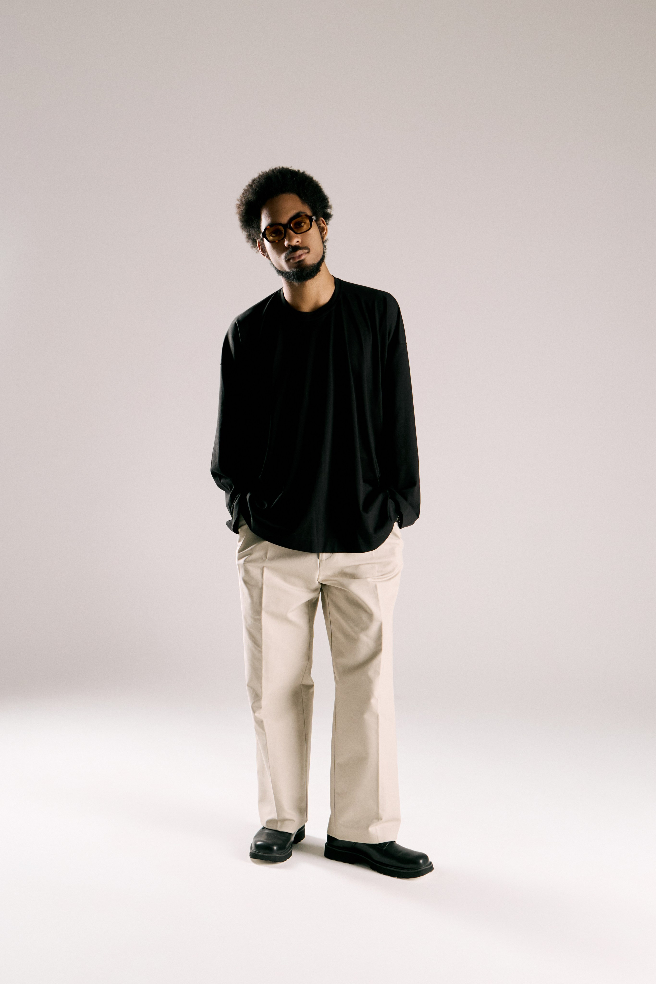 Фото для баннеров выступлений исполнителя. Фотограф для брендов, моделей и частных клиентов в Москве