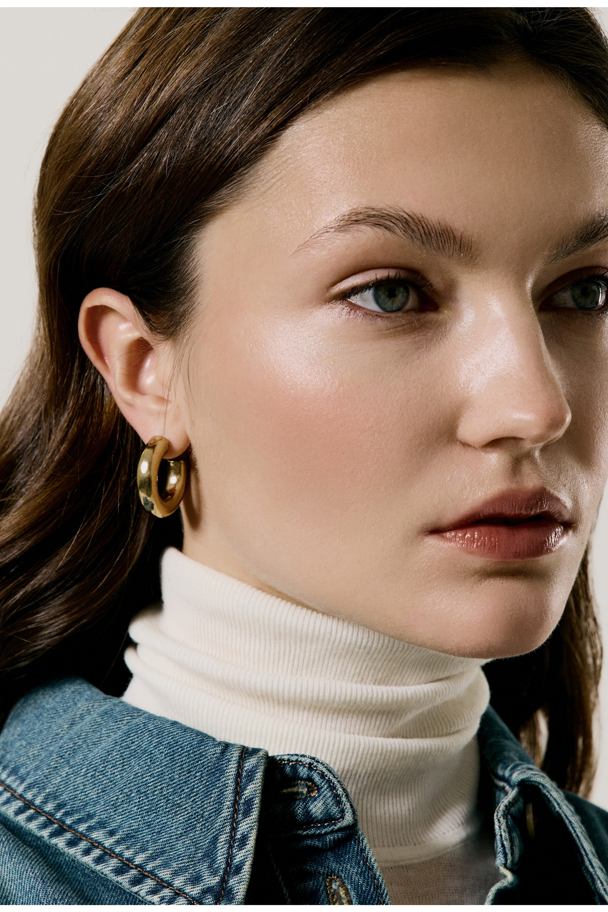 OLYA. Фотограф для брендов, моделей и частных клиентов в Москве