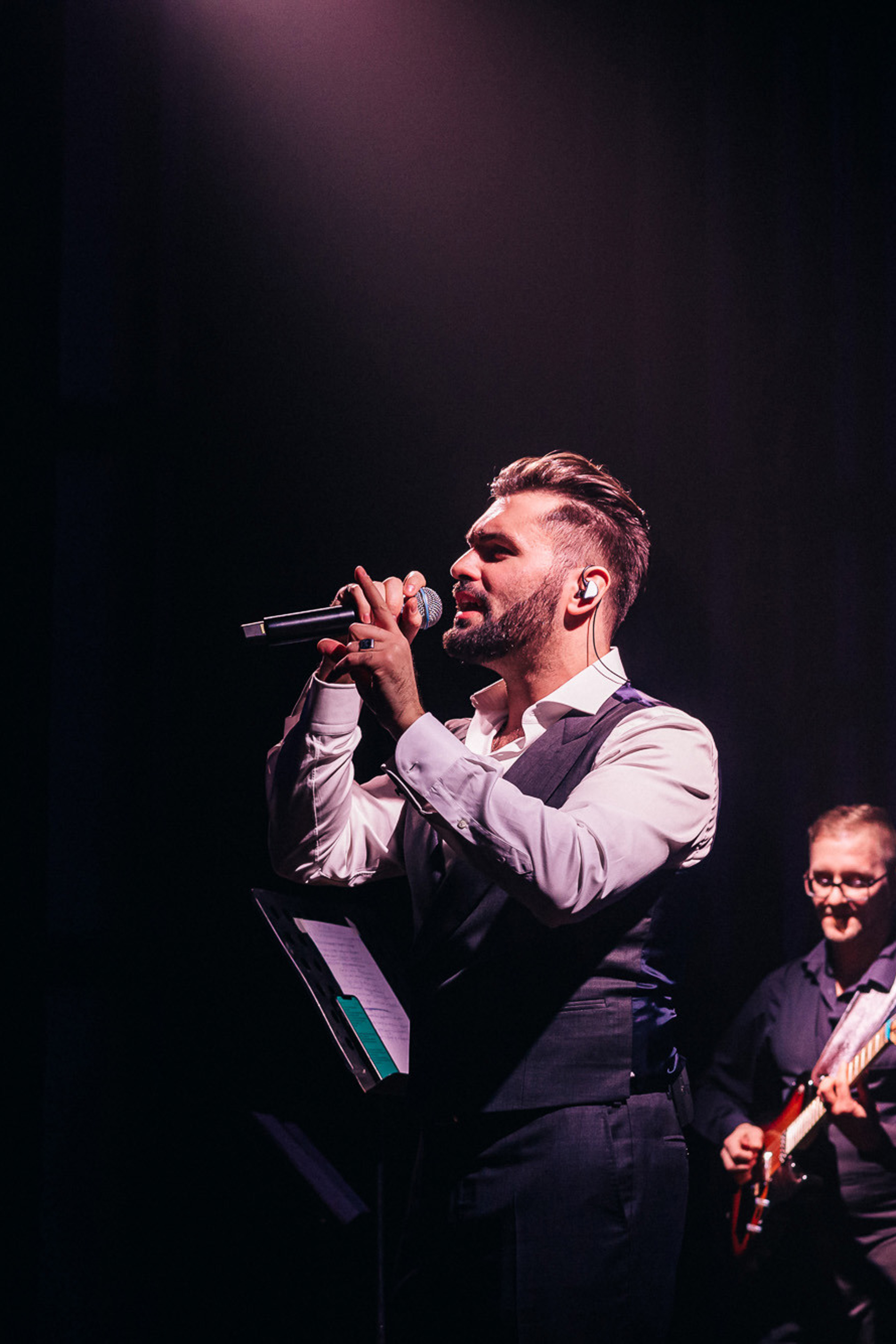 Метафракс, Нодар Ревия