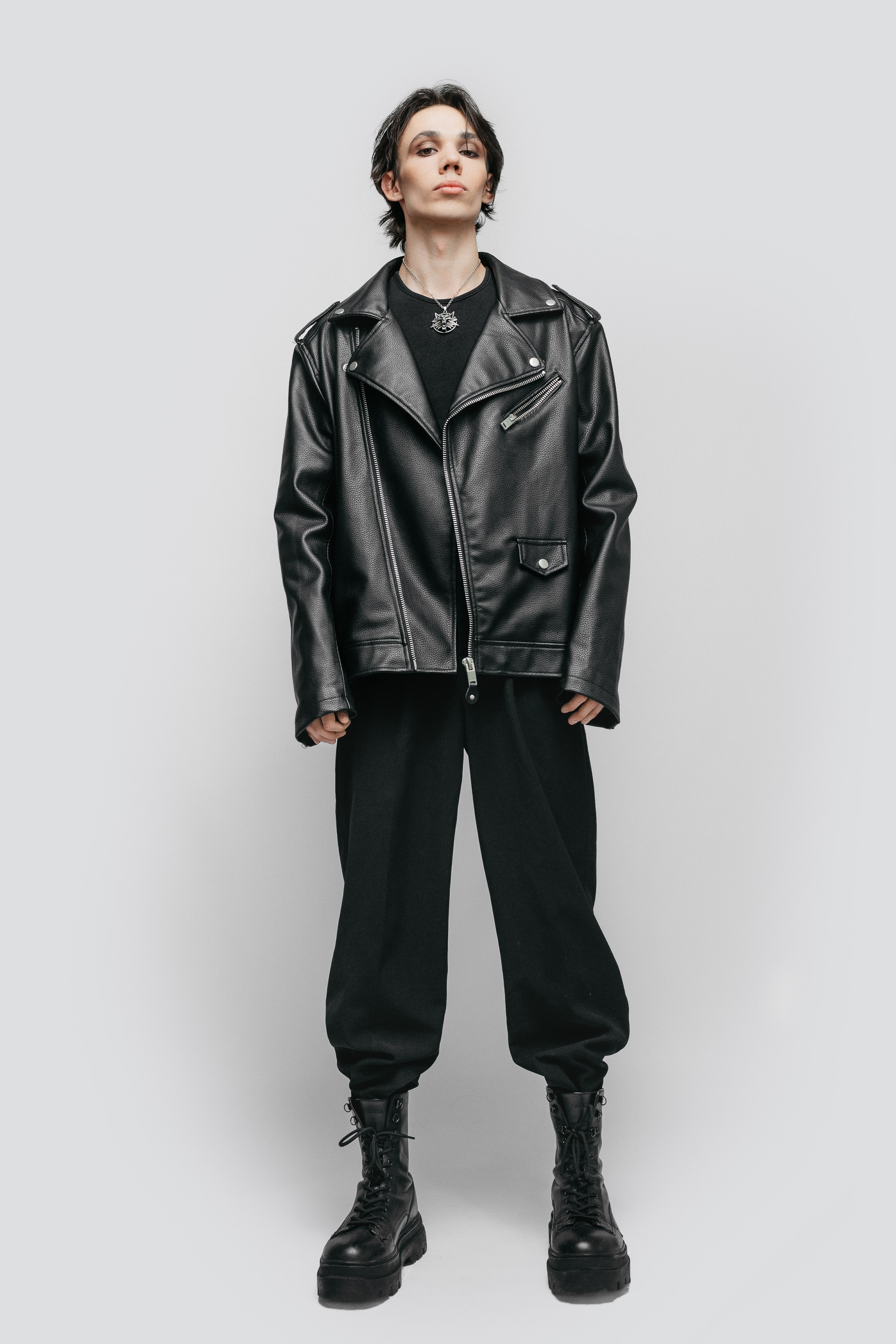 Crazy World. ВИЗУАЛЬНЫЙ КОНТЕНТ ДЛЯ ЭКСПЕРТОВ И БРЕНДОВ