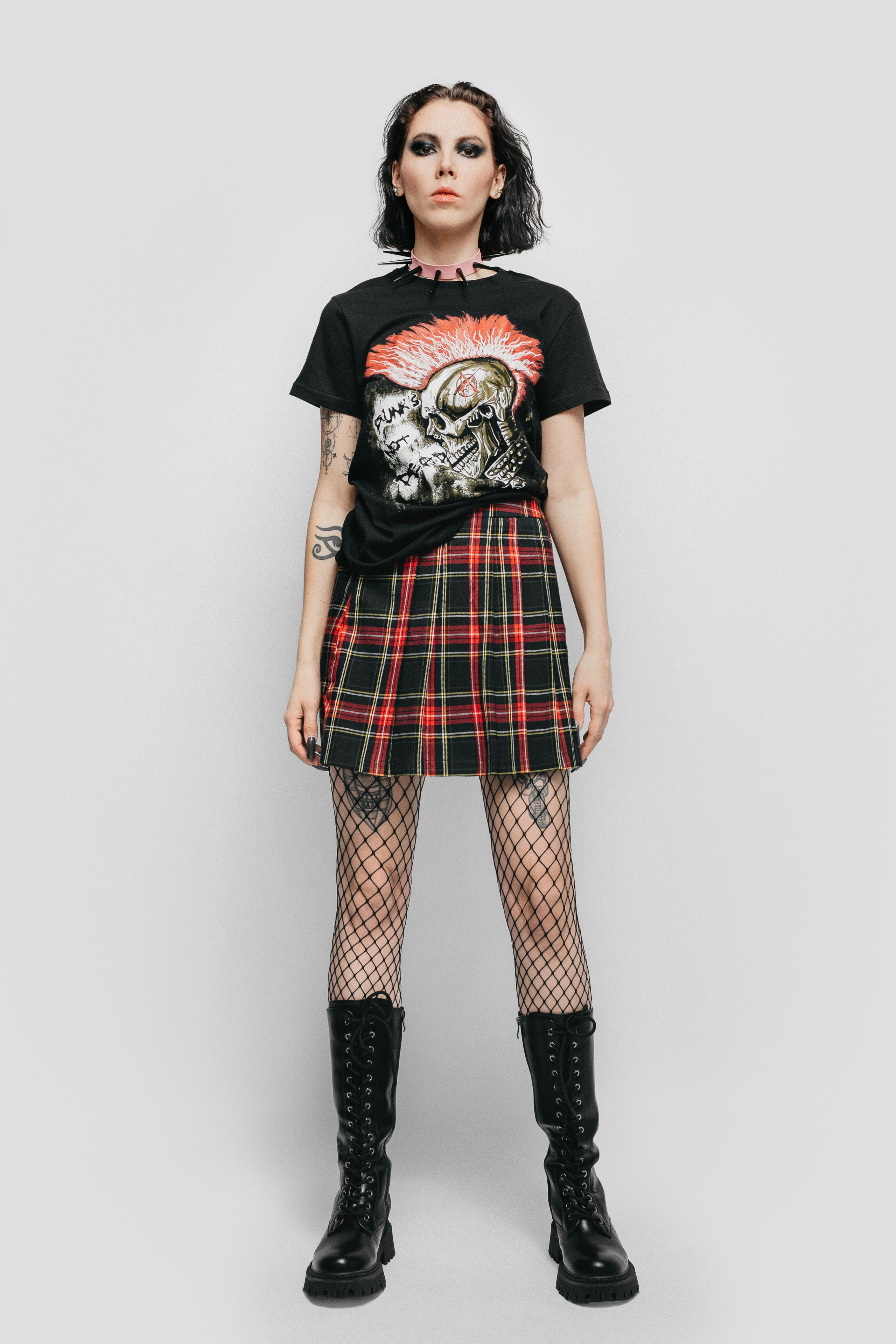 Crazy World. ВИЗУАЛЬНЫЙ КОНТЕНТ ДЛЯ ЭКСПЕРТОВ И БРЕНДОВ