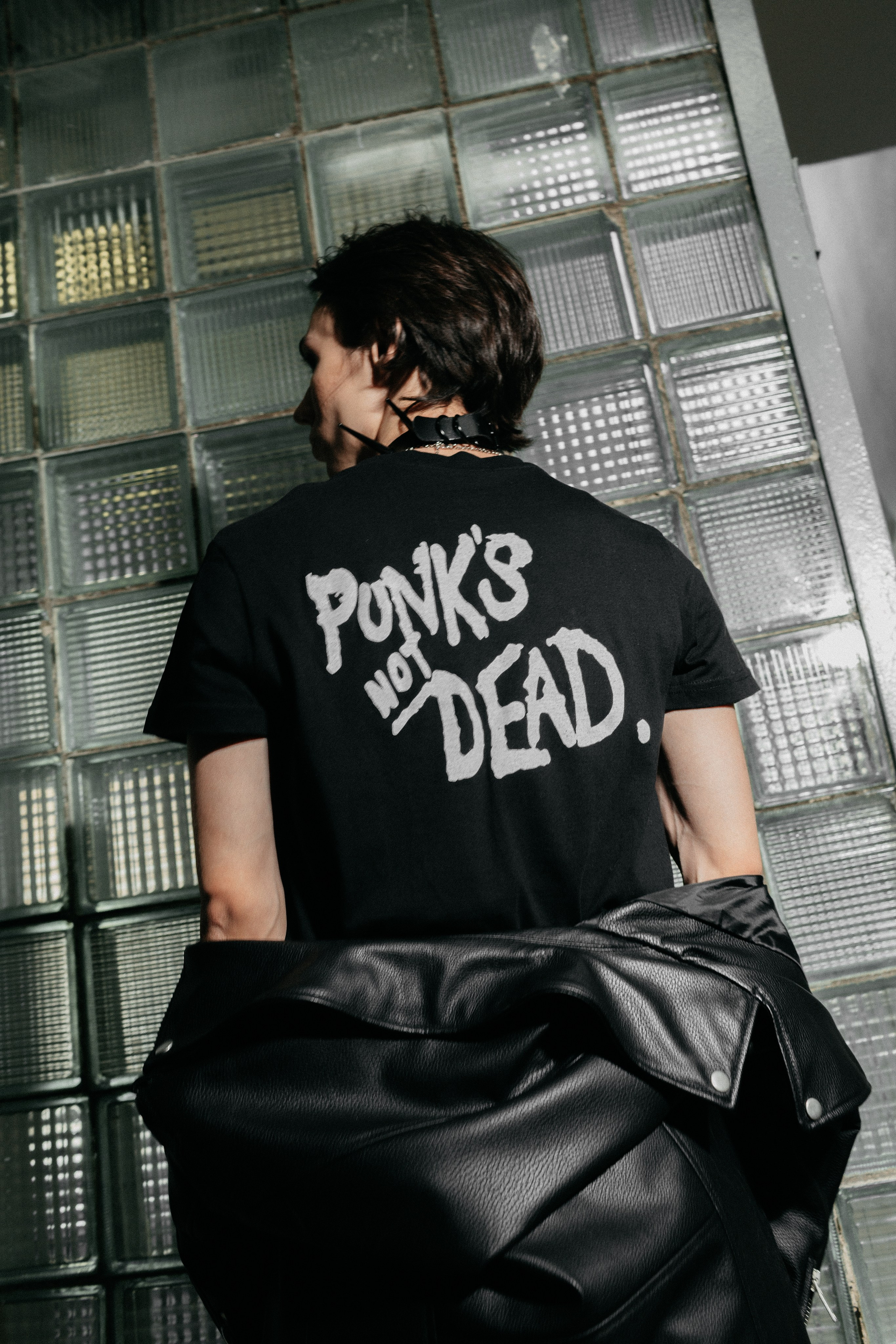 Crazy World. ВИЗУАЛЬНЫЙ КОНТЕНТ ДЛЯ ЭКСПЕРТОВ И БРЕНДОВ