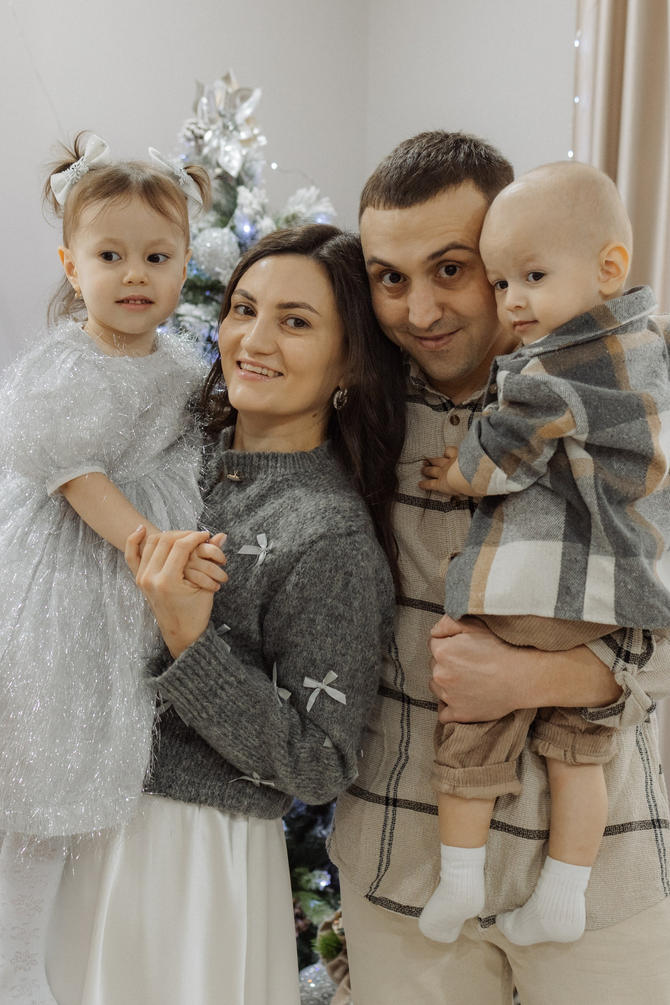 Сергей, Римма, Регина и Данил. Семейная фотосессия. Фотографирую семьи, любовь и женский портрет