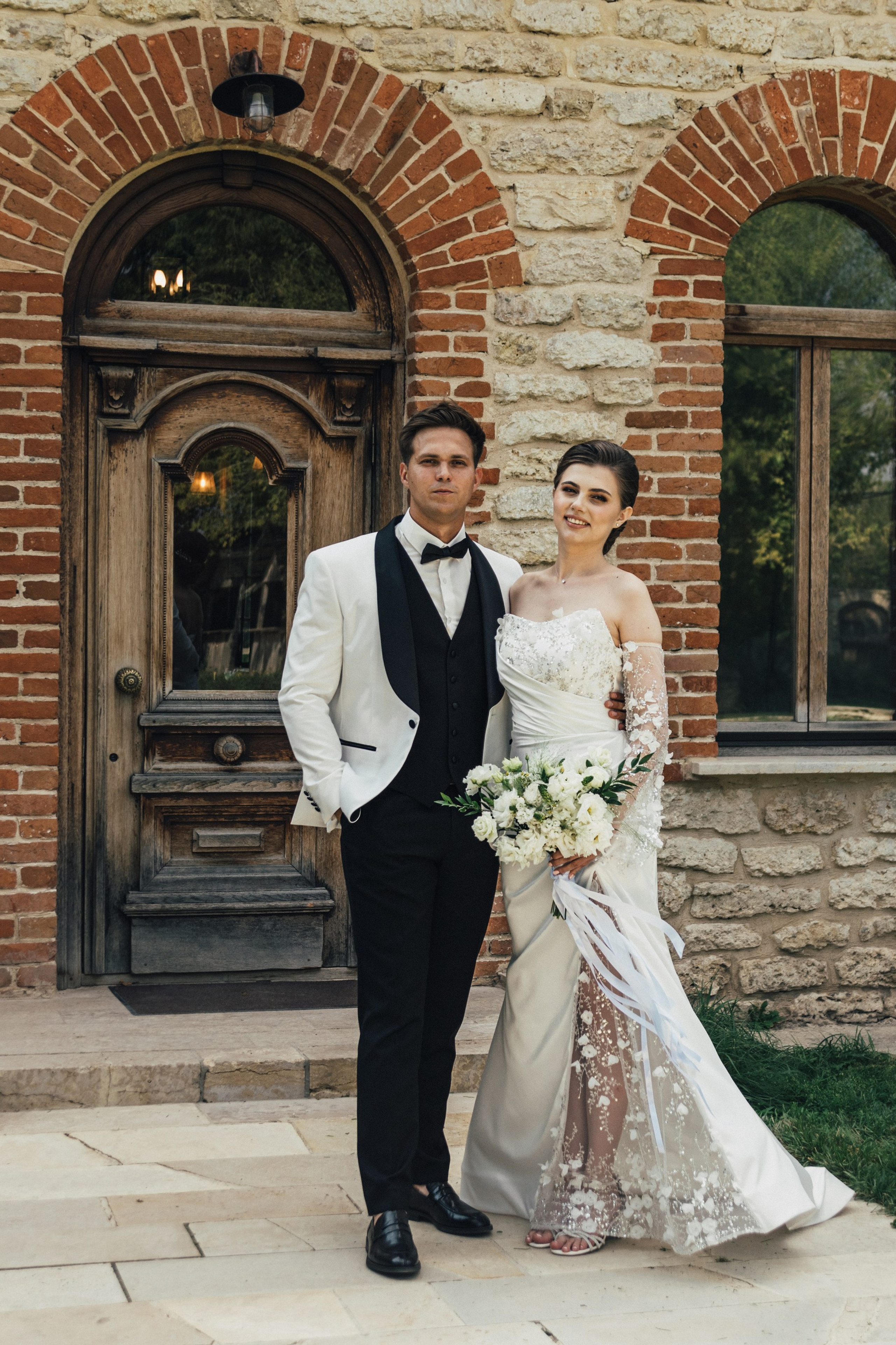 Виталий и Алина — свадьба в Скорняково-Архангельское