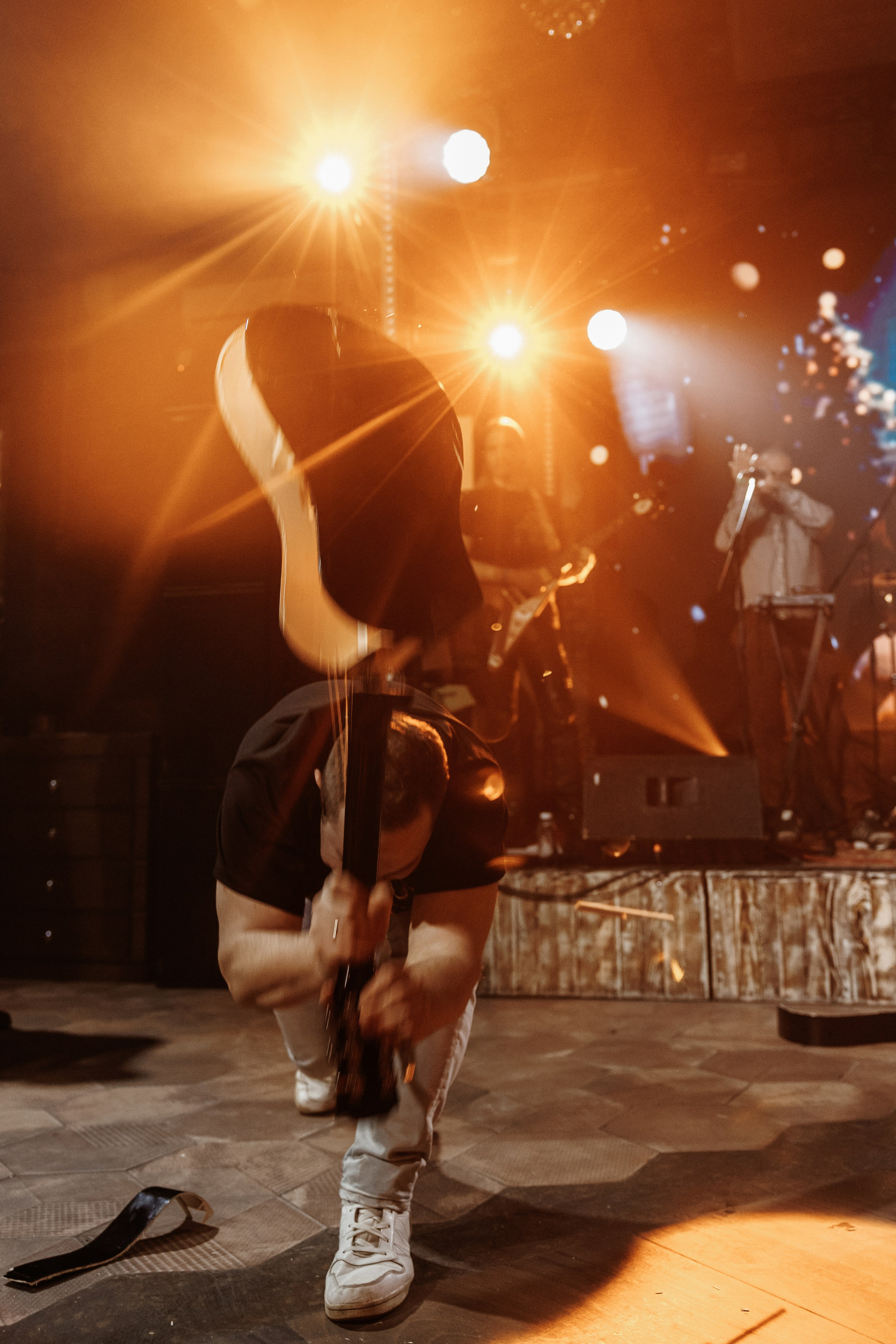 КОРПОРАТИВ ВТБ В СТИЛЕ «ВУДСТОК»