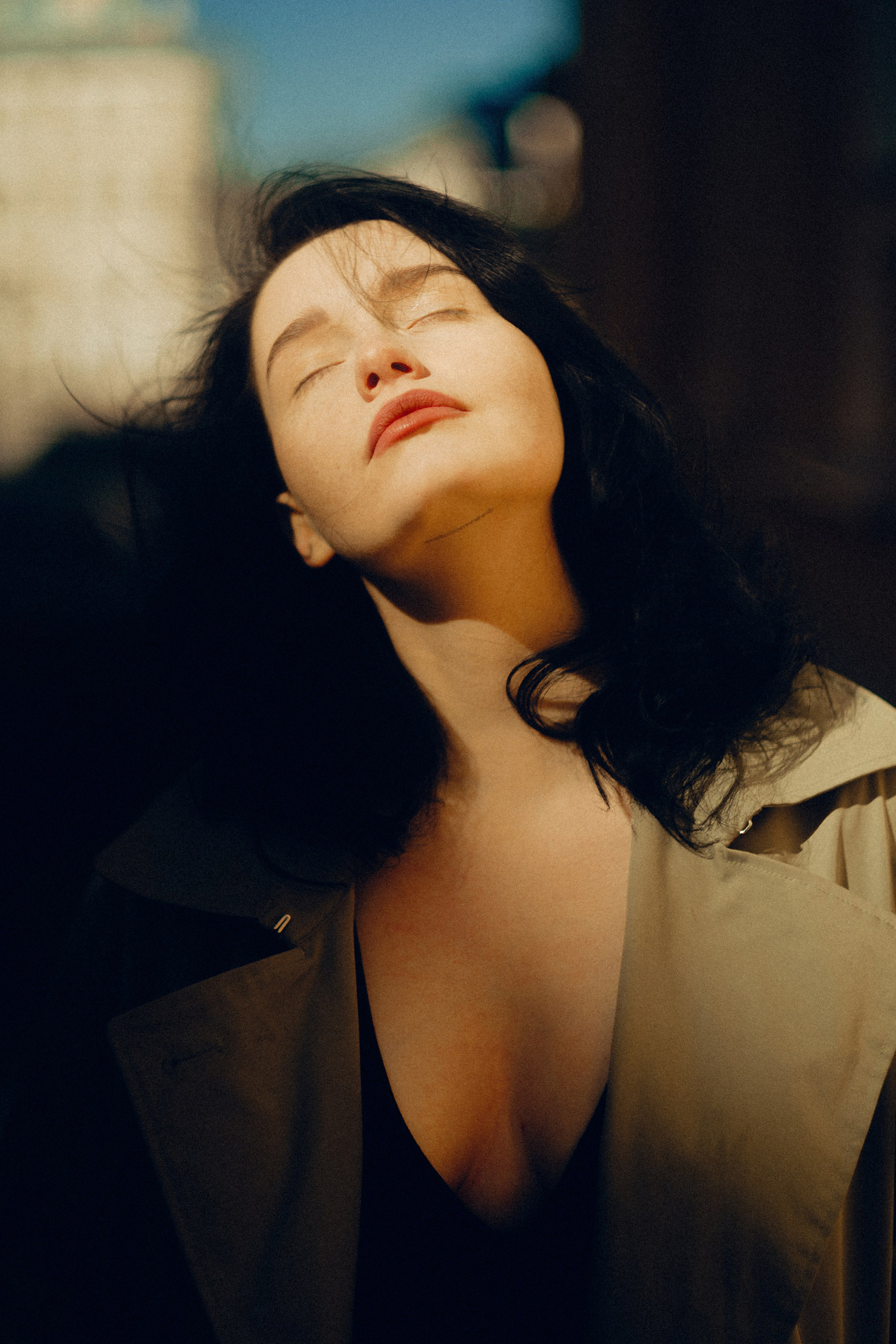 Женская прогулочная фотосессия в&nbsp;столице