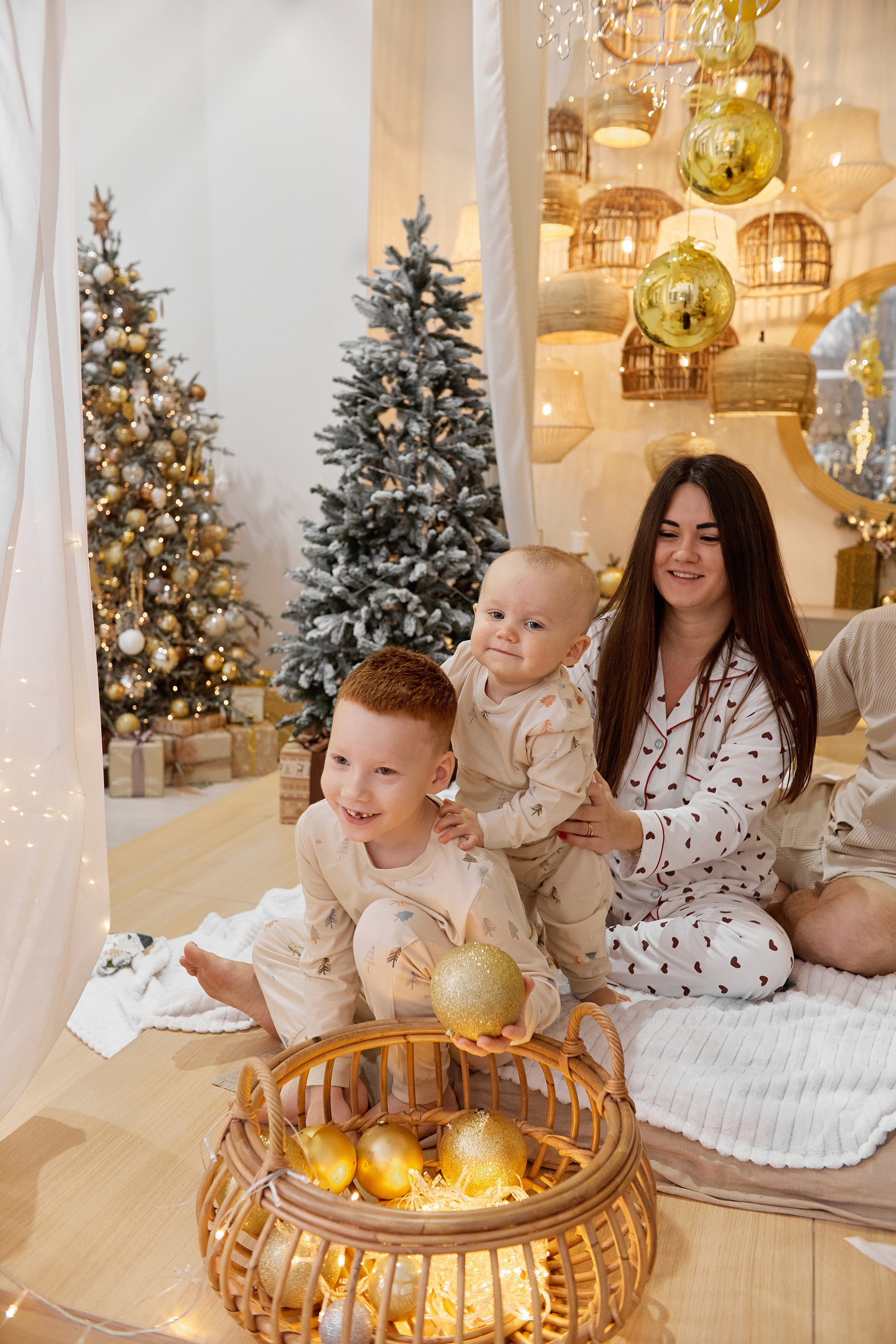 Семья Данилушкиных. Прончатова Алина. Фотограф для семейных, церковных и свадебных съёмок