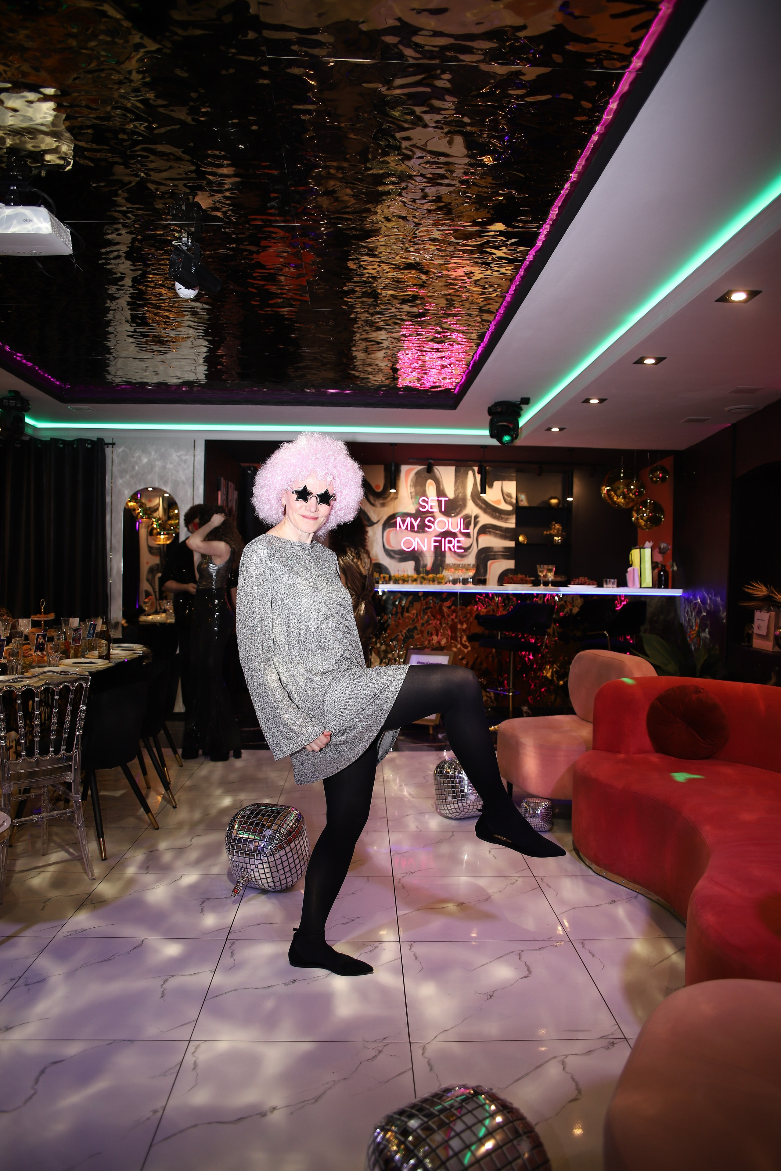 30-летие в стиле DISCO 80. Прончатова Алина. Фотограф для семейных, церковных и свадебных съёмок