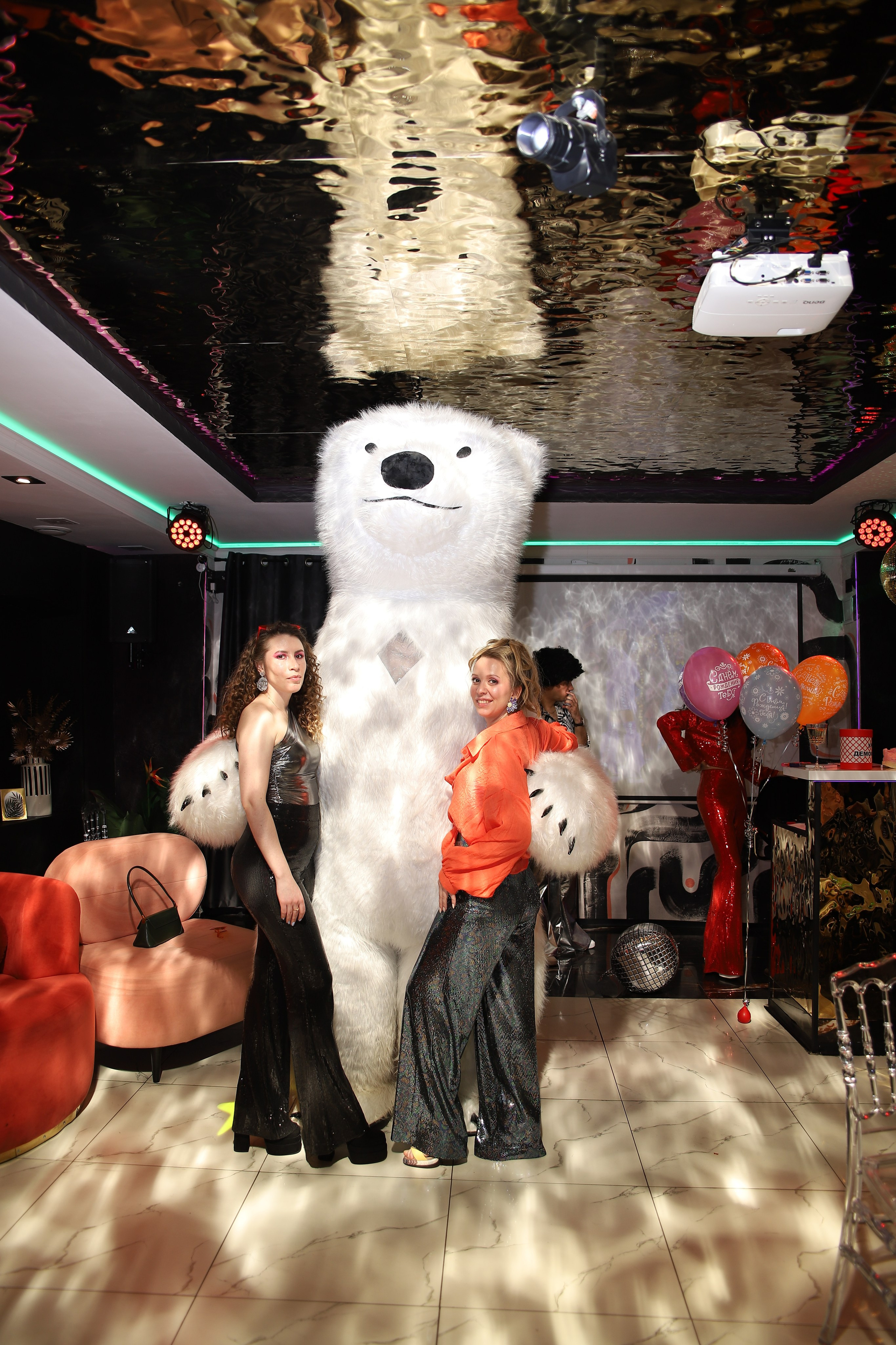 30-летие в стиле DISCO 80. Прончатова Алина. Фотограф для семейных, церковных и свадебных съёмок