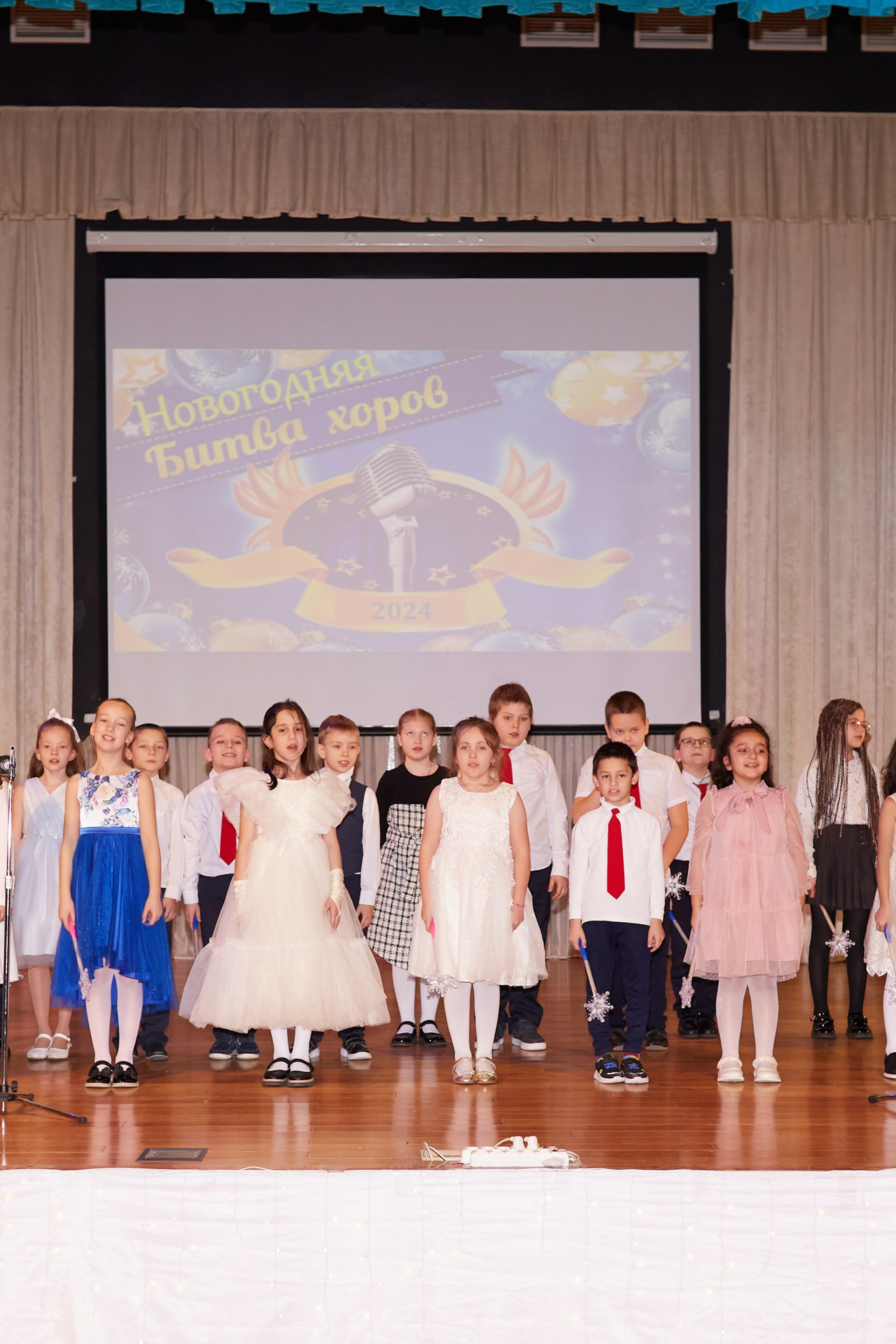 Битва Хоров на Новый год. Прончатова Алина. Фотограф для семейных, церковных и свадебных съёмок