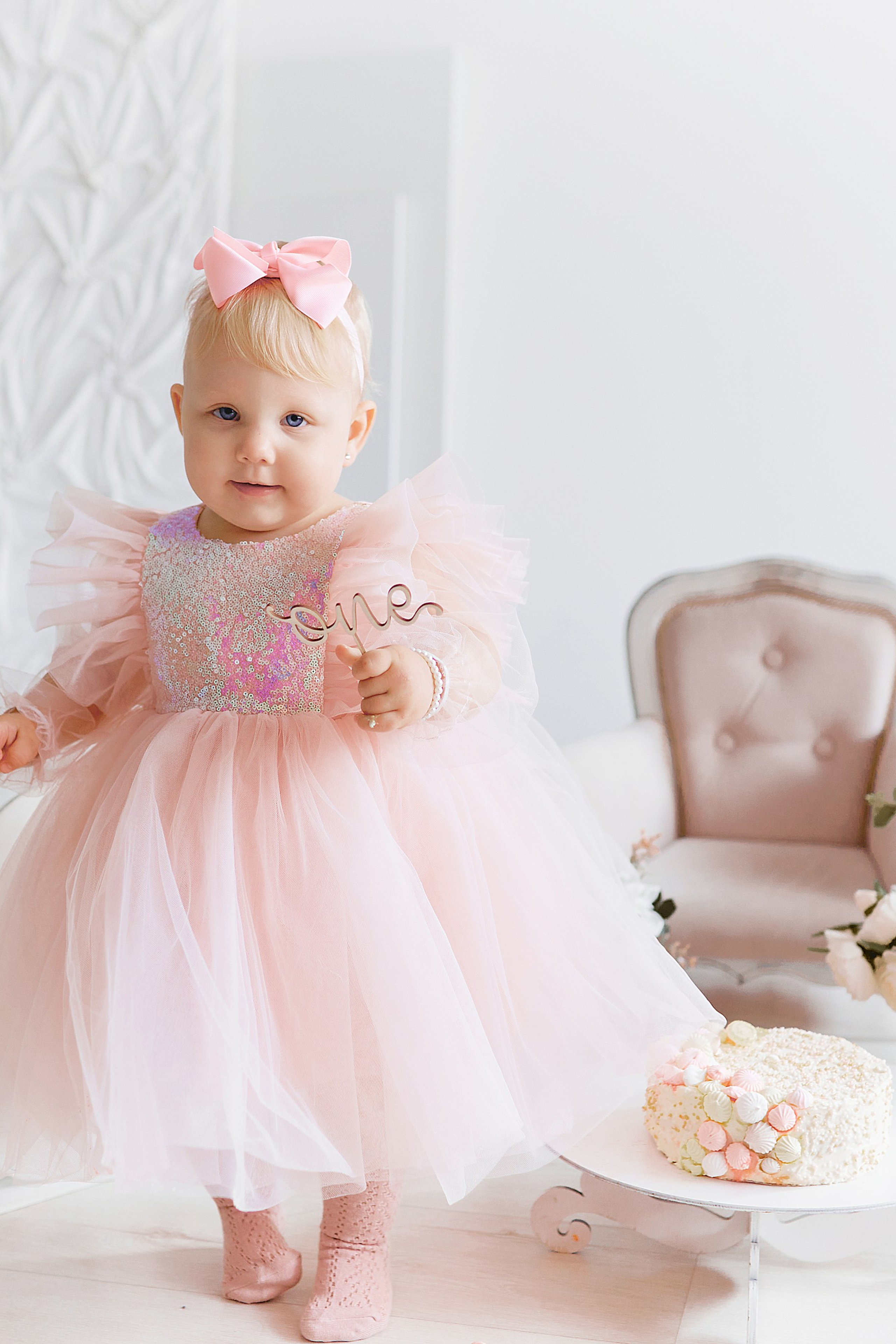 Годик в стиле Барби. Прончатова Алина. Фотограф для семейных, церковных и свадебных съёмок