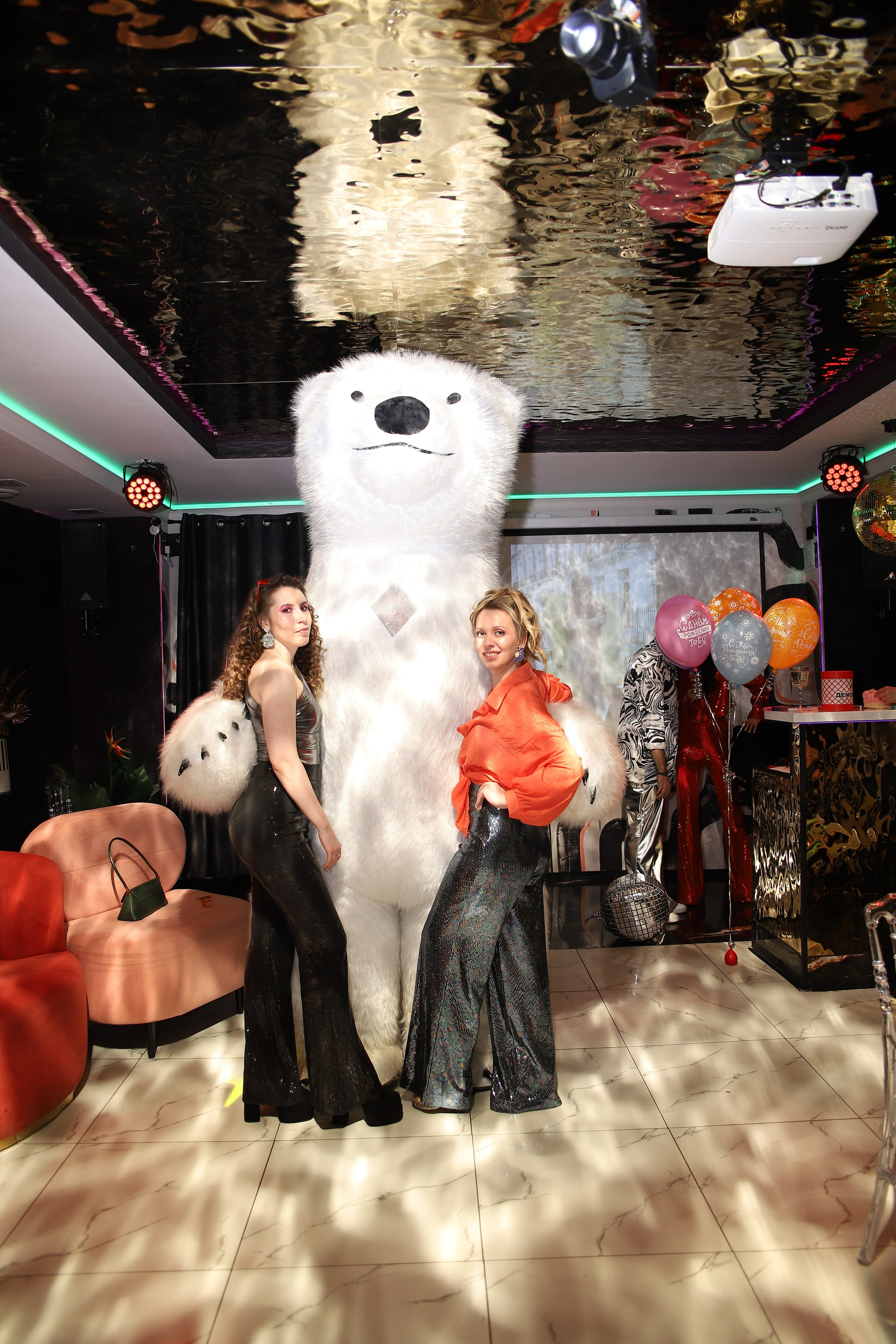 30-летие в стиле DISCO 80. Прончатова Алина. Фотограф для семейных, церковных и свадебных съёмок