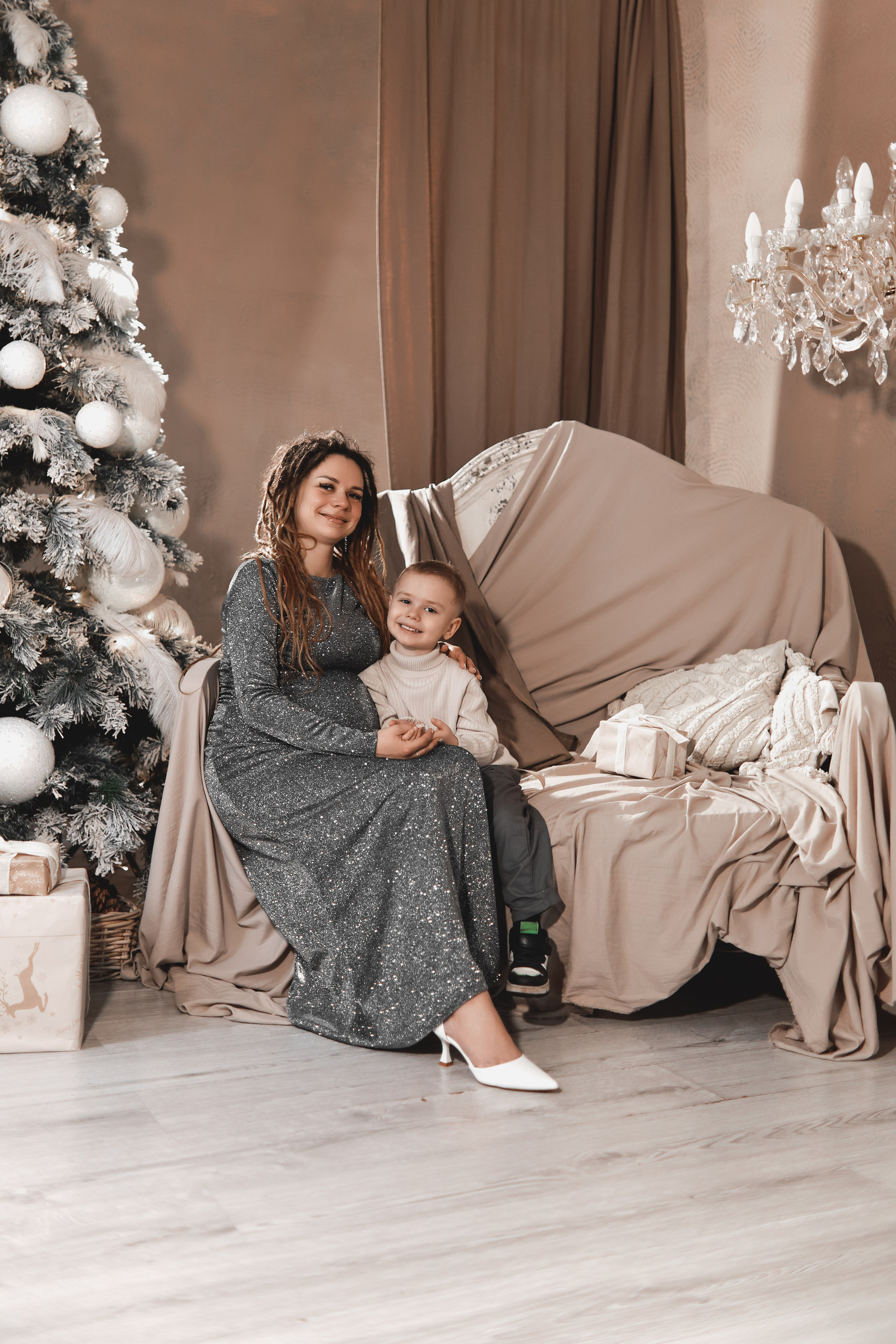 Бахметова Анастасия с семьёй. Прончатова Алина. Фотограф для семейных, церковных и свадебных съёмок