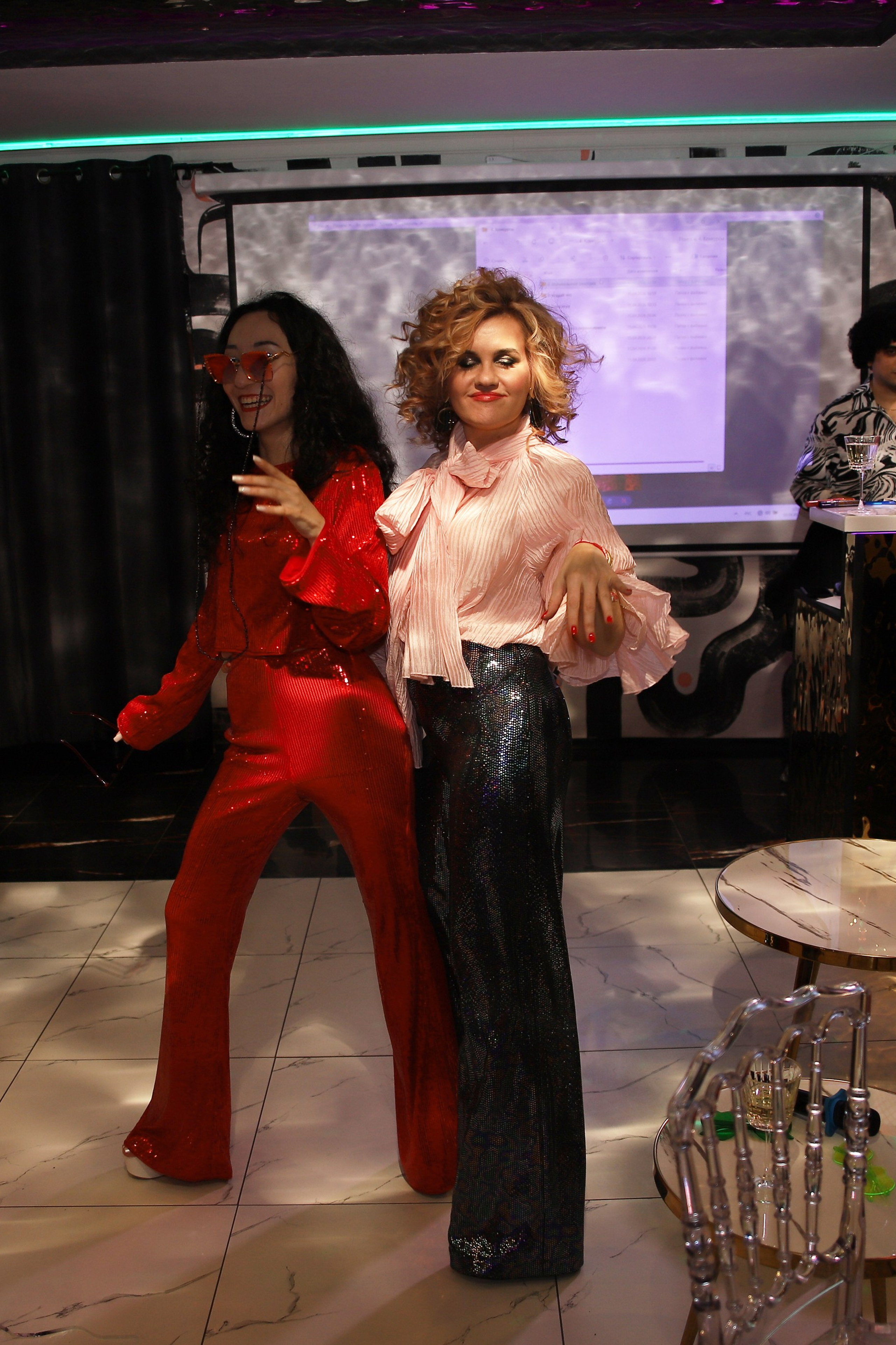 30-летие в стиле DISCO 80. Прончатова Алина. Фотограф для семейных, церковных и свадебных съёмок