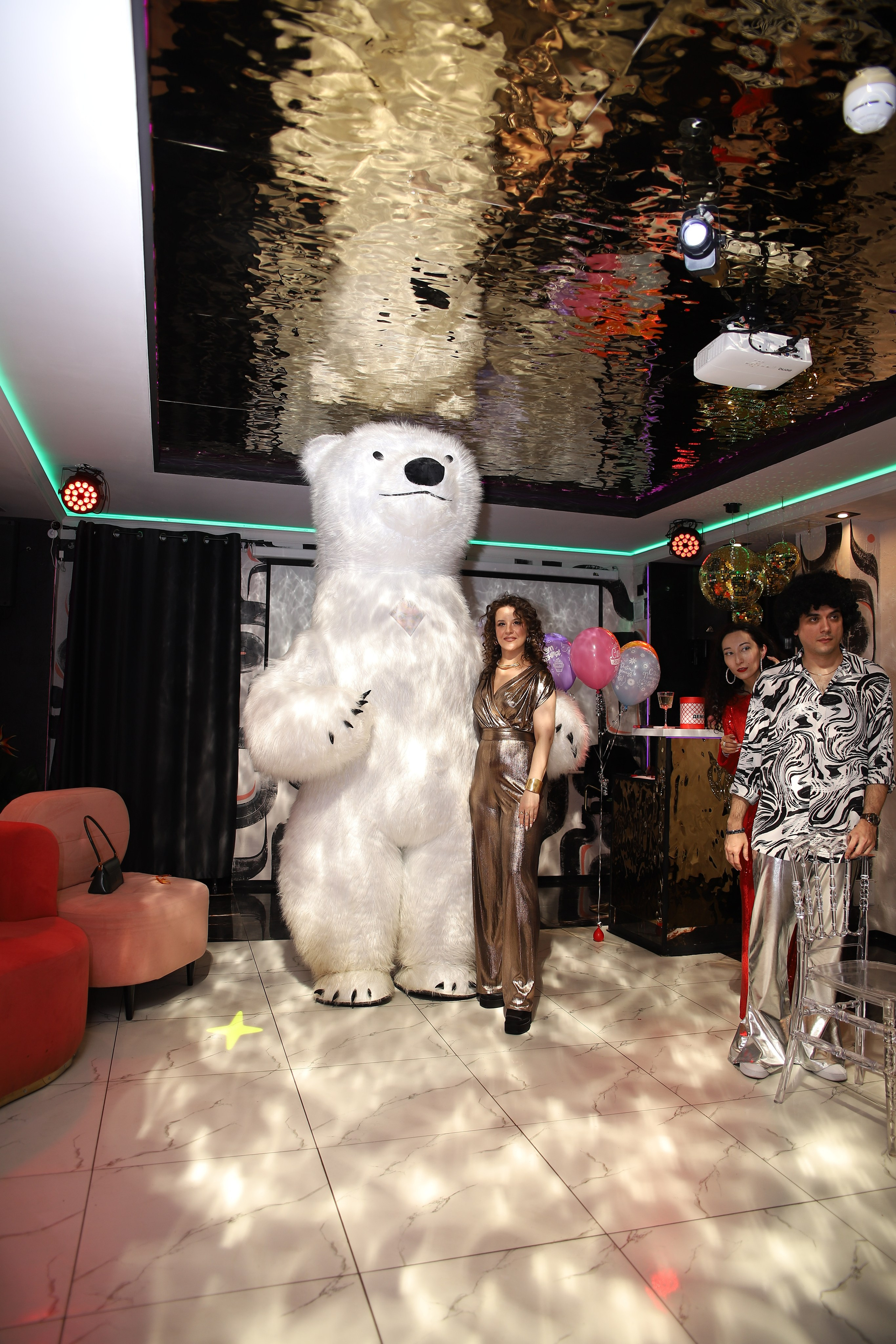 30-летие в стиле DISCO 80. Прончатова Алина. Фотограф для семейных, церковных и свадебных съёмок