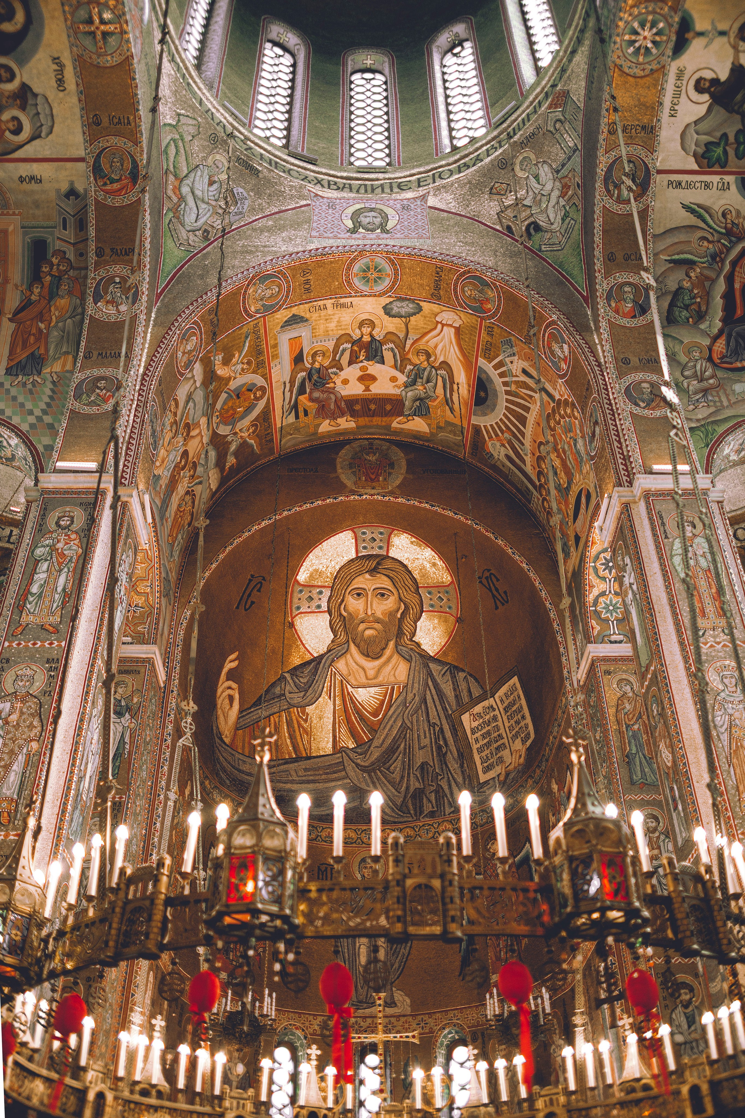 Храм Покрова Пресвятой Богородицы в Ясенево.Крещение в Ясенево.Фотограф на крещение,фотограф на венчание.Крестильная одежда,купель.Фотограф в Москве Прончатова Алина