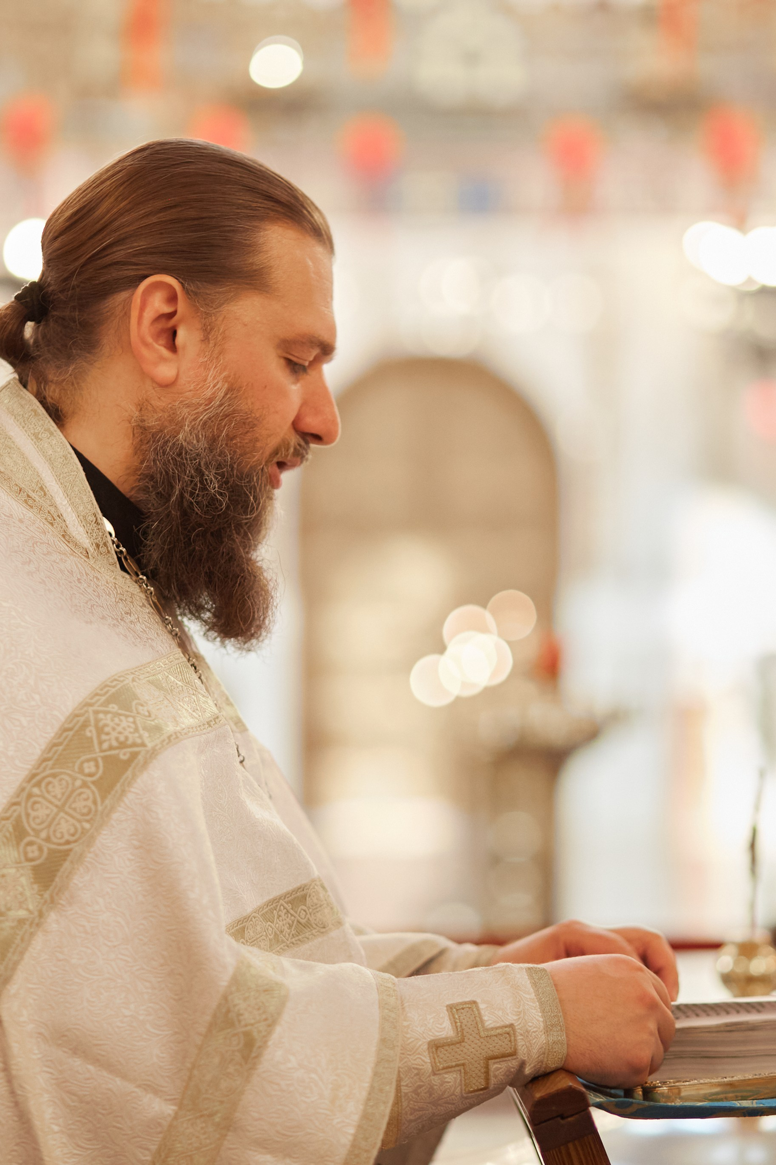 Храм Покрова Пресвятой Богородицы в Ясенево.Крещение в Ясенево.Фотограф на крещение,фотограф на венчание.Крестильная одежда,купель.Фотограф в Москве Прончатова Алина