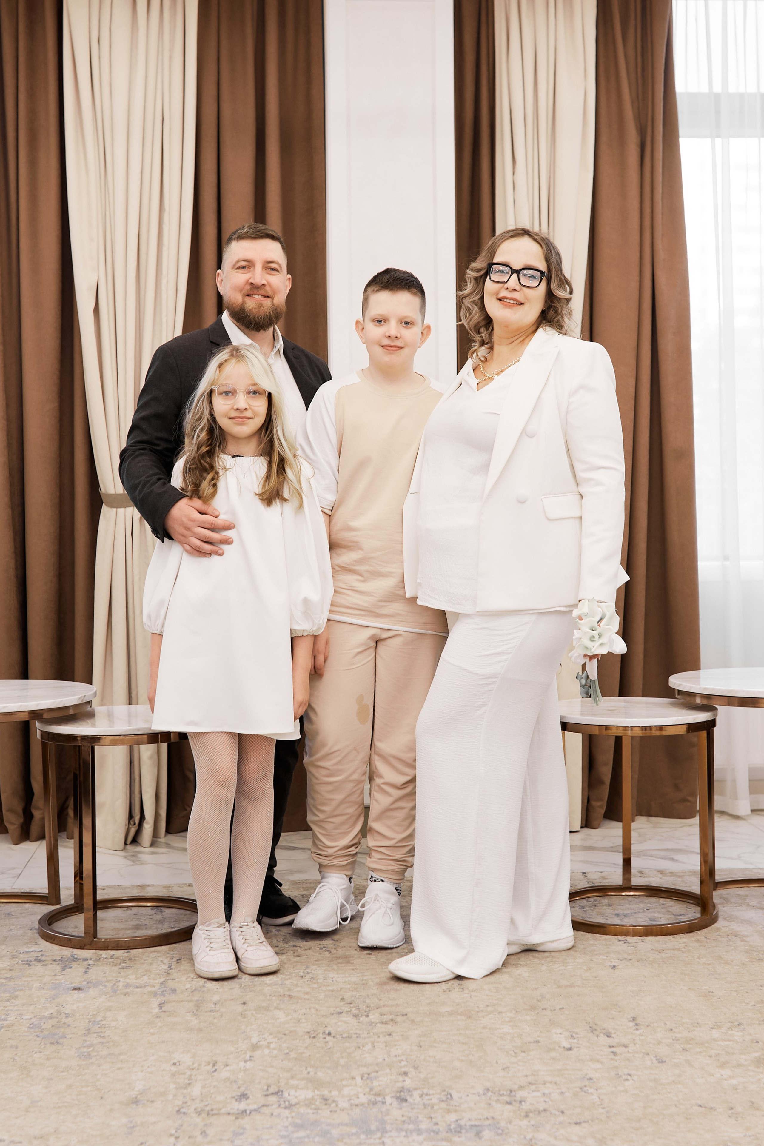 10-летие со дня свадьбы. Прончатова Алина. Фотограф для семейных, церковных и свадебных съёмок