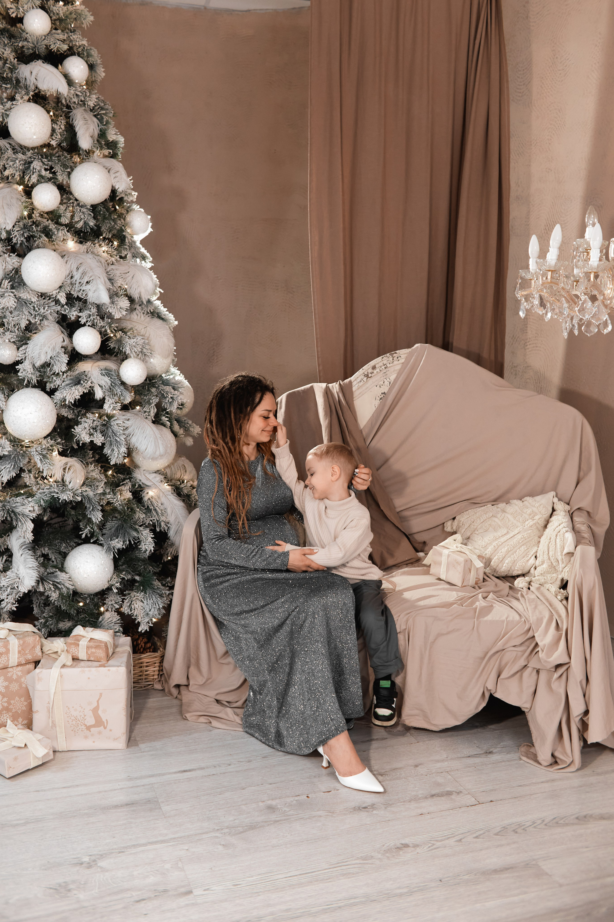 Бахметова Анастасия с семьёй. Прончатова Алина. Фотограф для семейных, церковных и свадебных съёмок