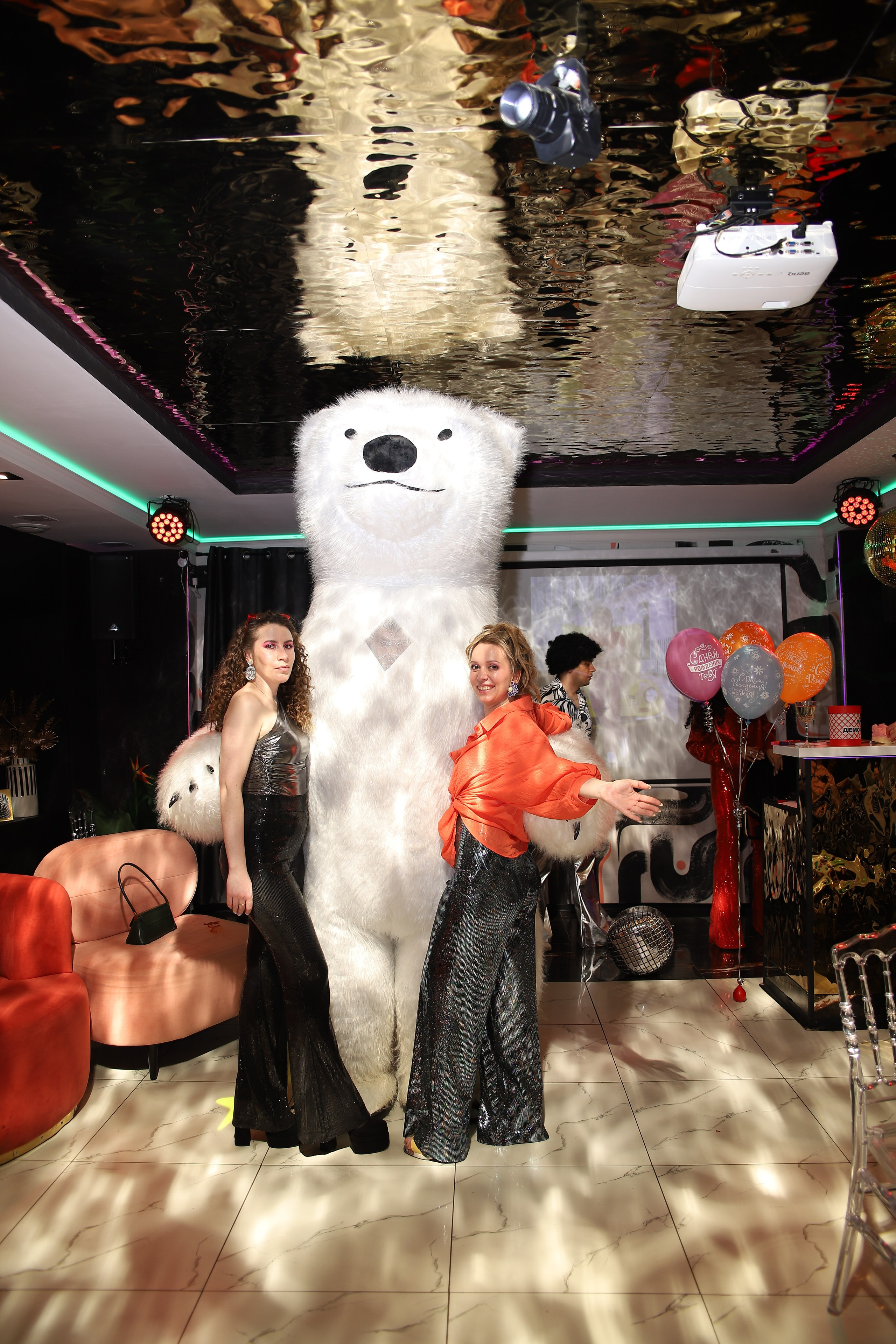 30-летие в стиле DISCO 80. Прончатова Алина. Фотограф для семейных, церковных и свадебных съёмок