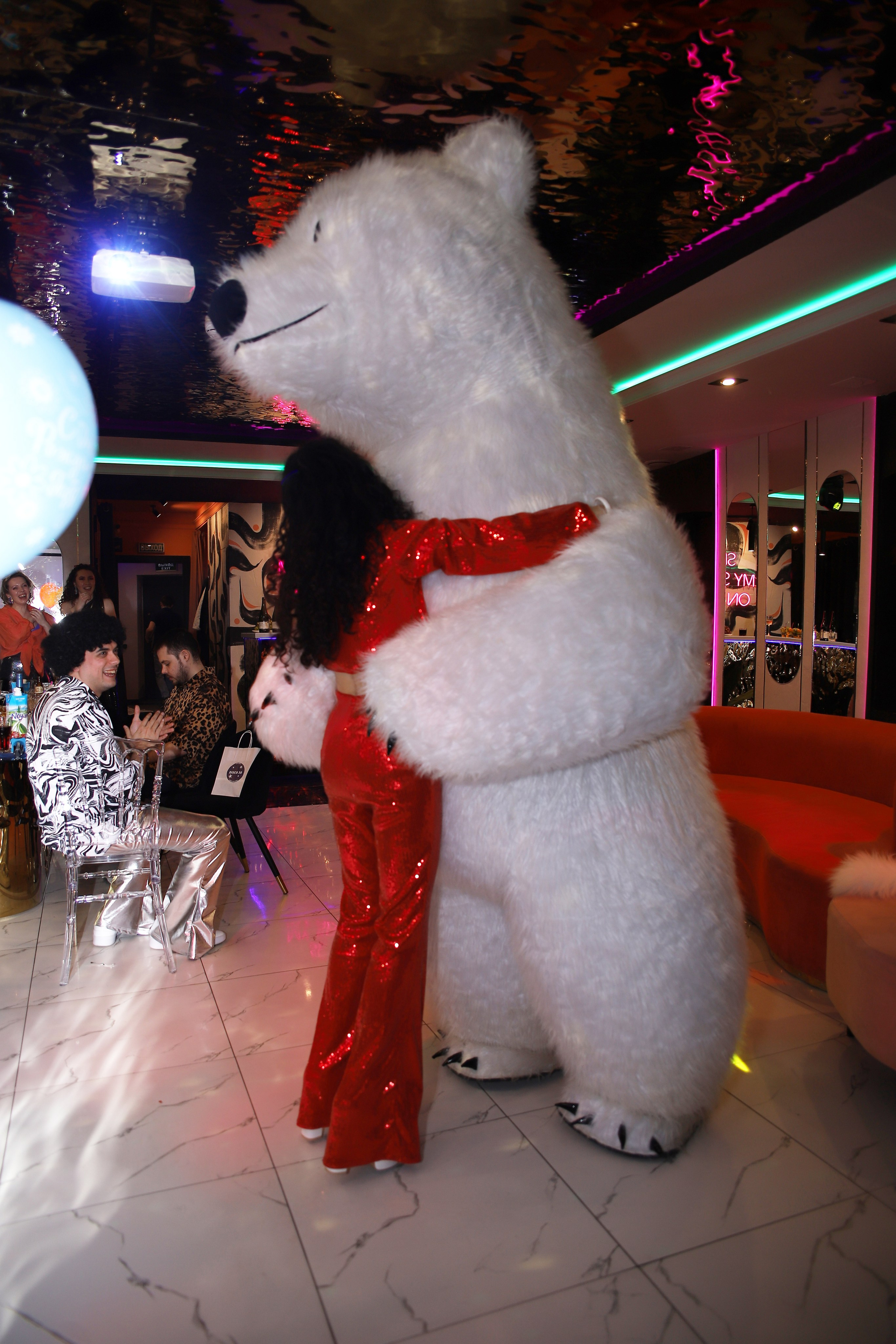 30-летие в стиле DISCO 80. Прончатова Алина. Фотограф для семейных, церковных и свадебных съёмок