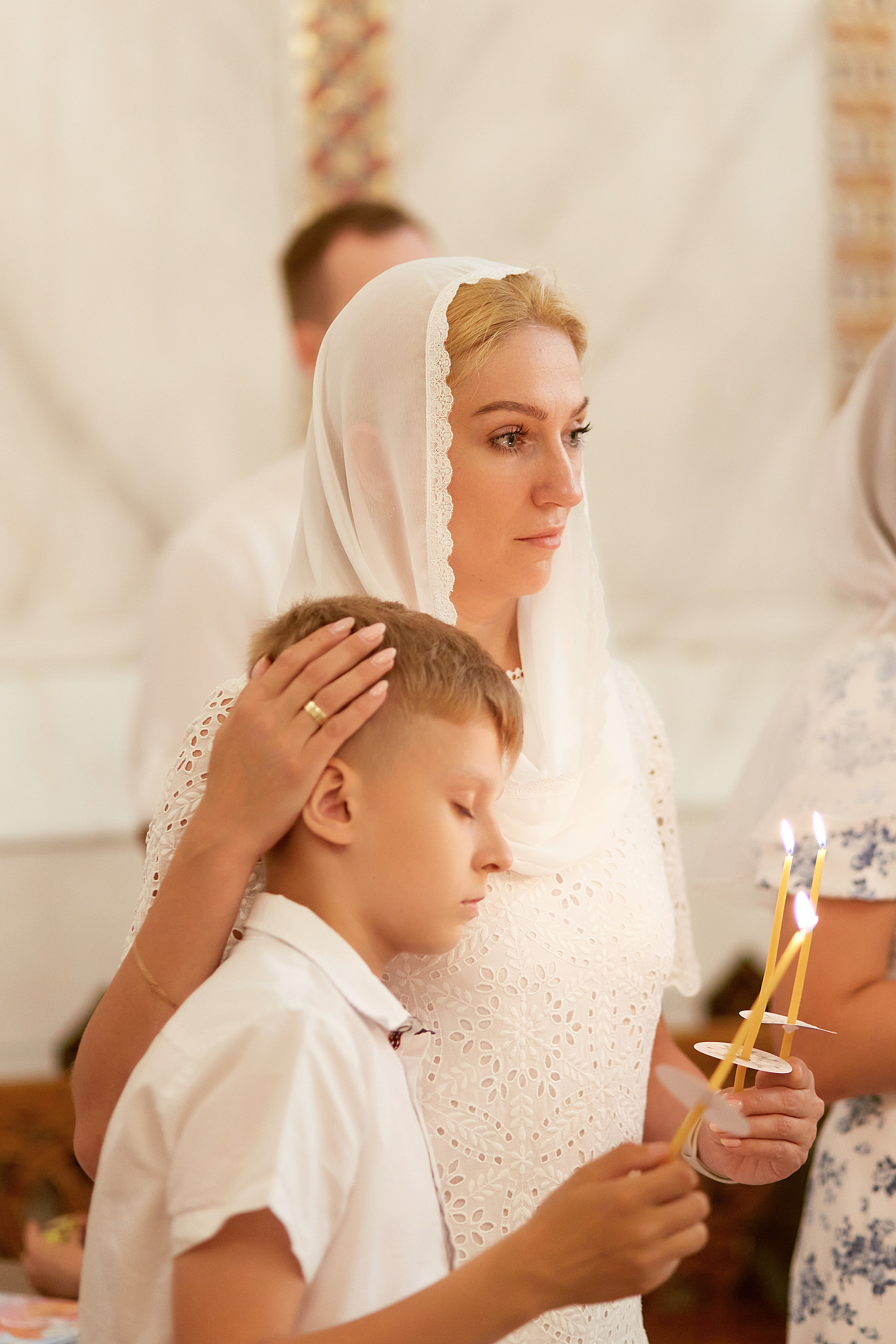 Храм Покрова Пресвятой Богородицы в Ясенево.Крещение в Ясенево.Фотограф на крещение,фотограф на венчание.Крестильная одежда,купель.Фотограф в Москве Прончатова Алина семейный фотограф в Москве,Бутово,Одинцово,Видное