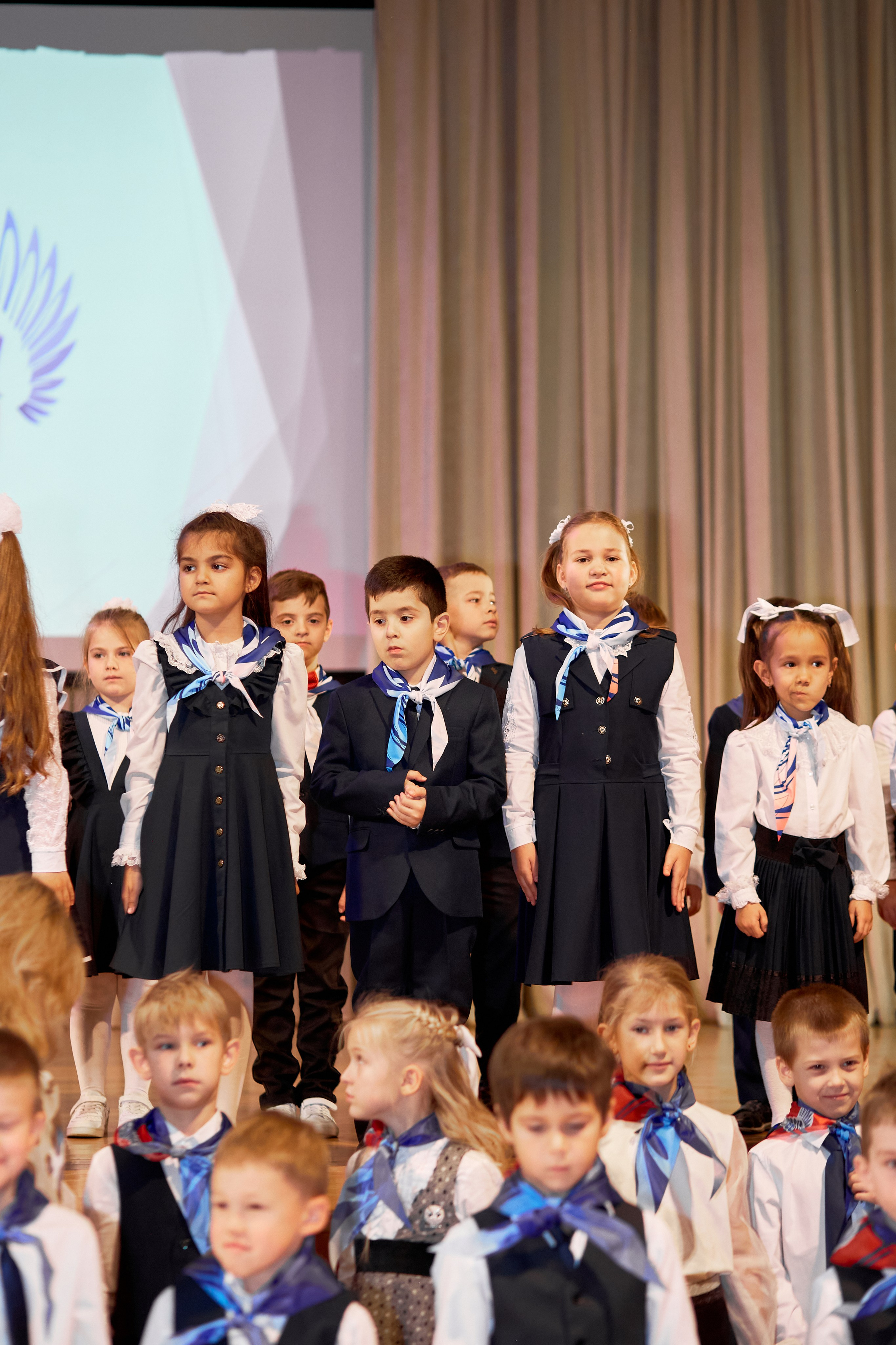 ОРЛЯТА РОССИИ ШКОЛА 2083. Прончатова Алина. Фотограф для семейных, церковных и свадебных съёмок