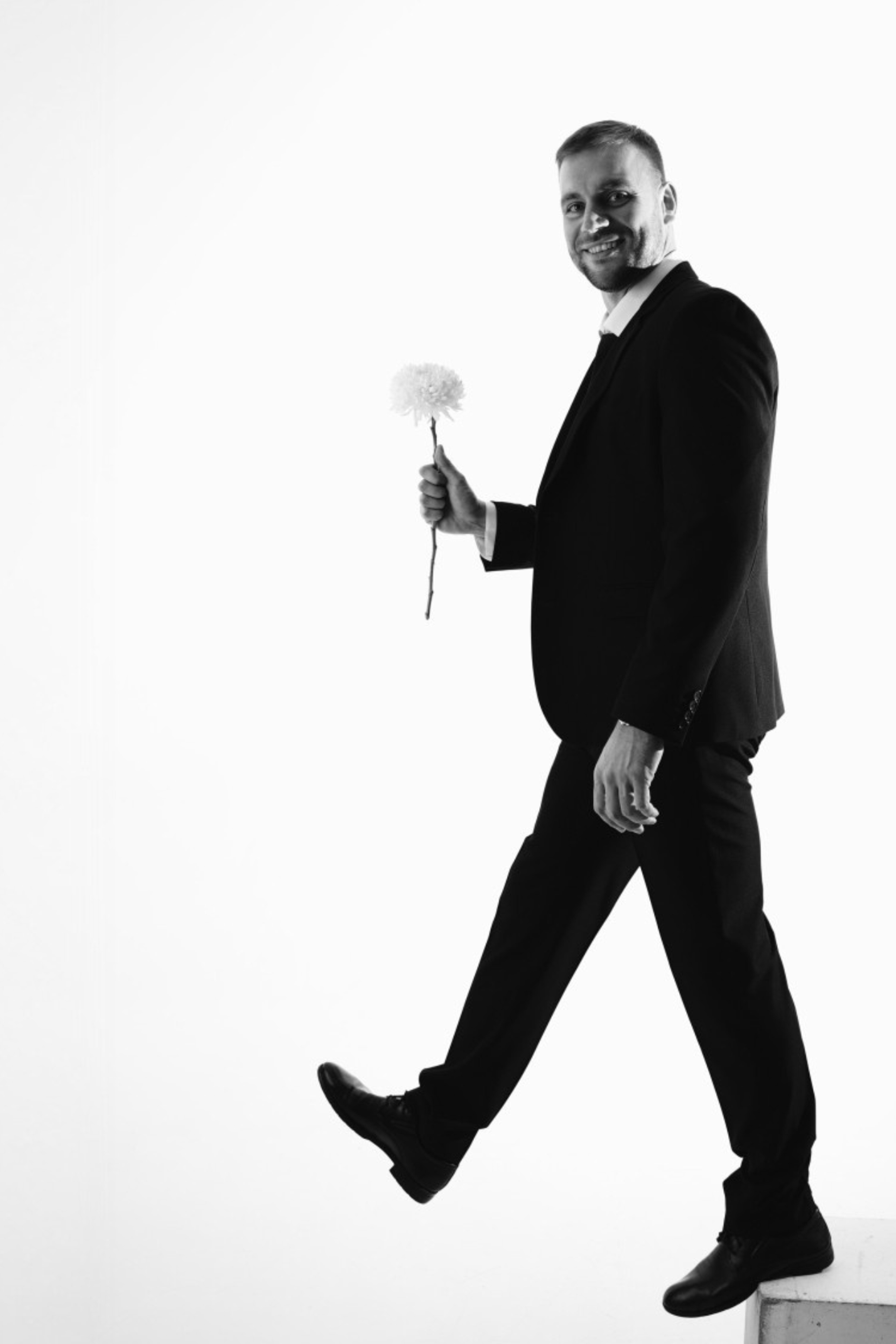 Мужской портрет без позирования: как проходит фотосессия, если вы не любите камеру