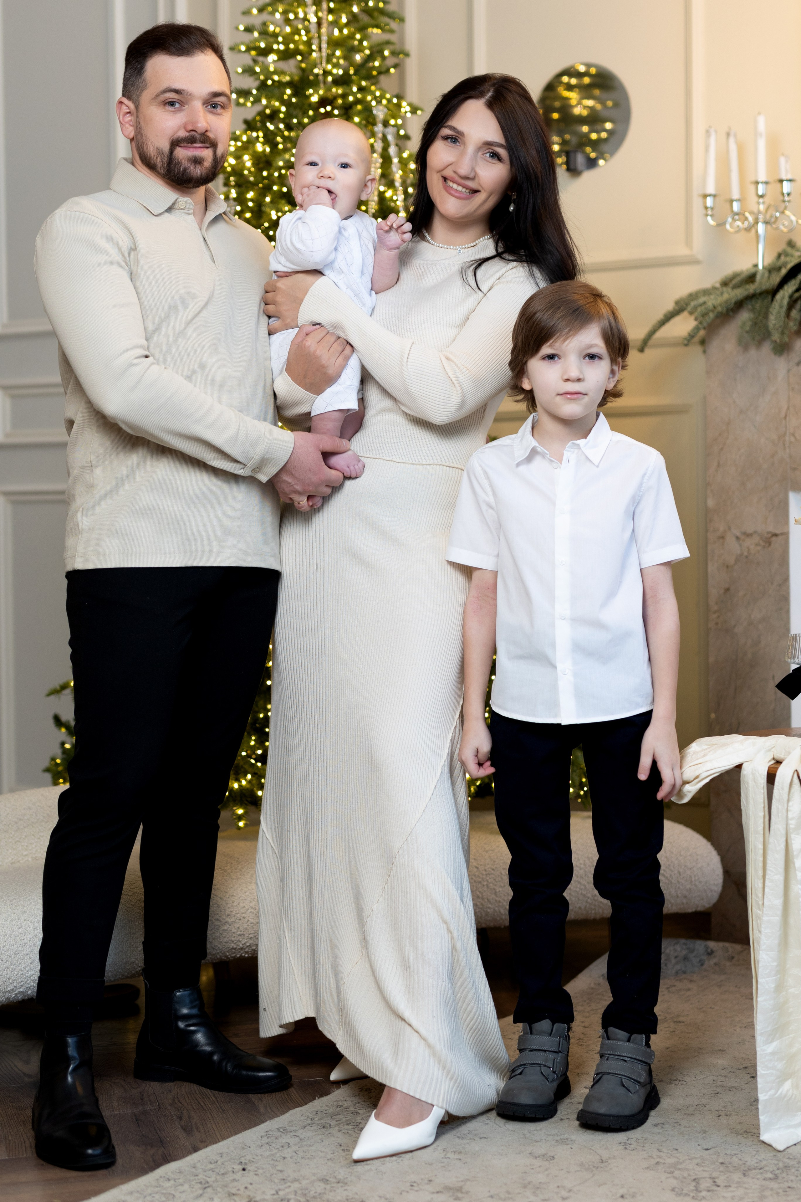 Семейная новогодняя фотосессия